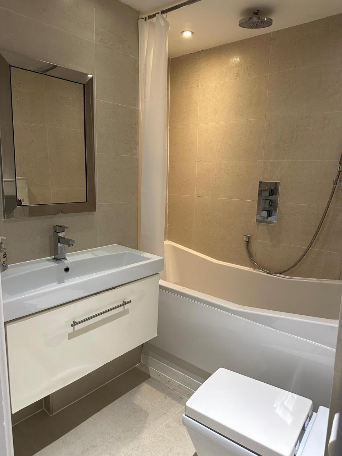 Marble Arch Property Quarto em Acomodações Particulares *
