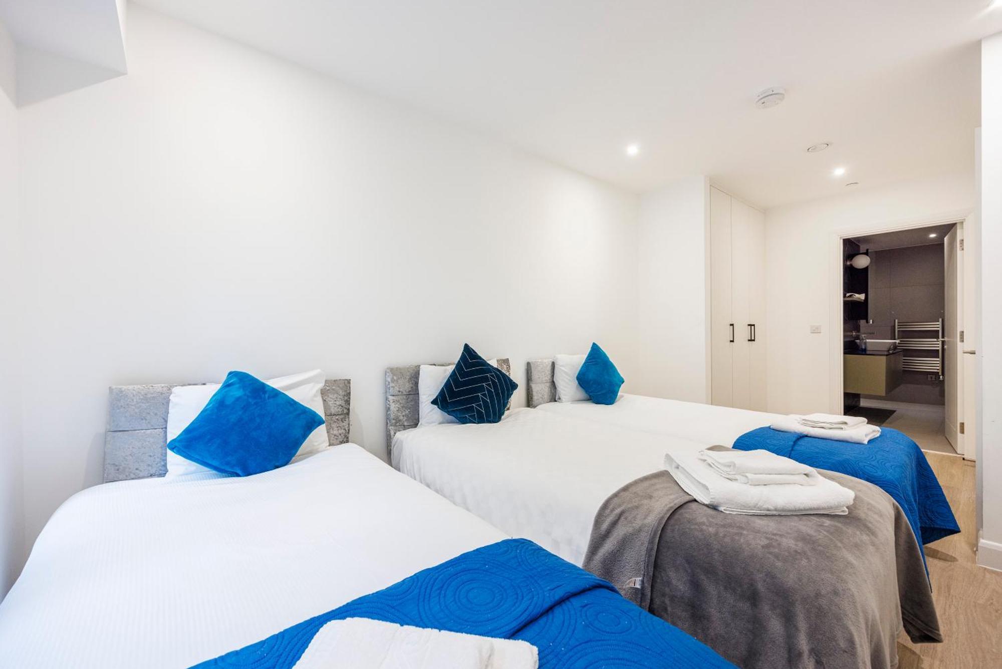 2&3 Bedrooms Near Excel - Modern Spacious For Larger Groups Appartement Londres