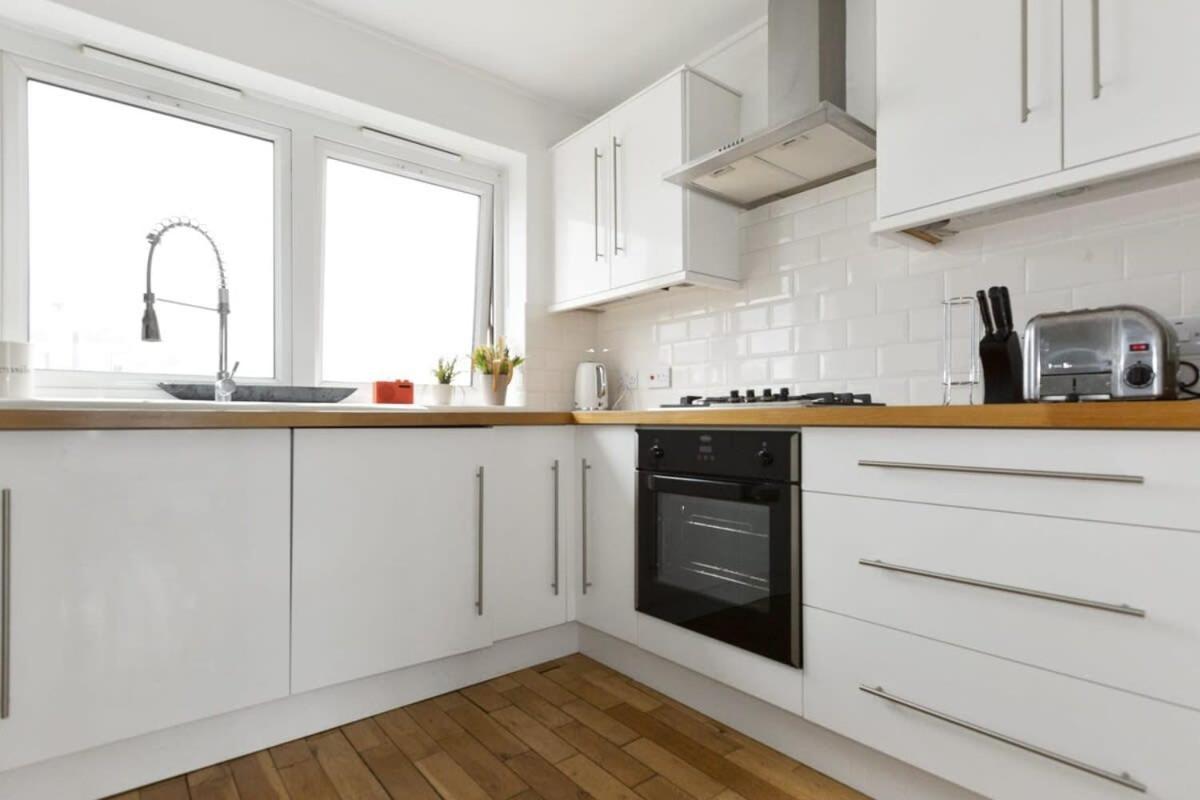 Apartamento Stylish 2br Flat Bridge Views *