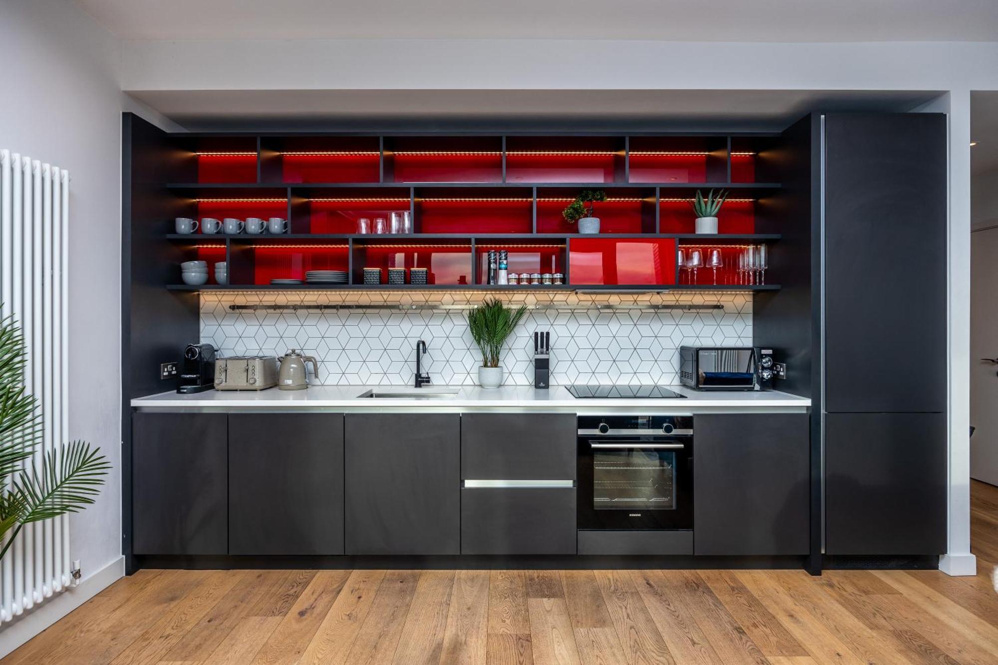 Luxury & Spacious 2 Bedroom Apt With City Views Apartamento
