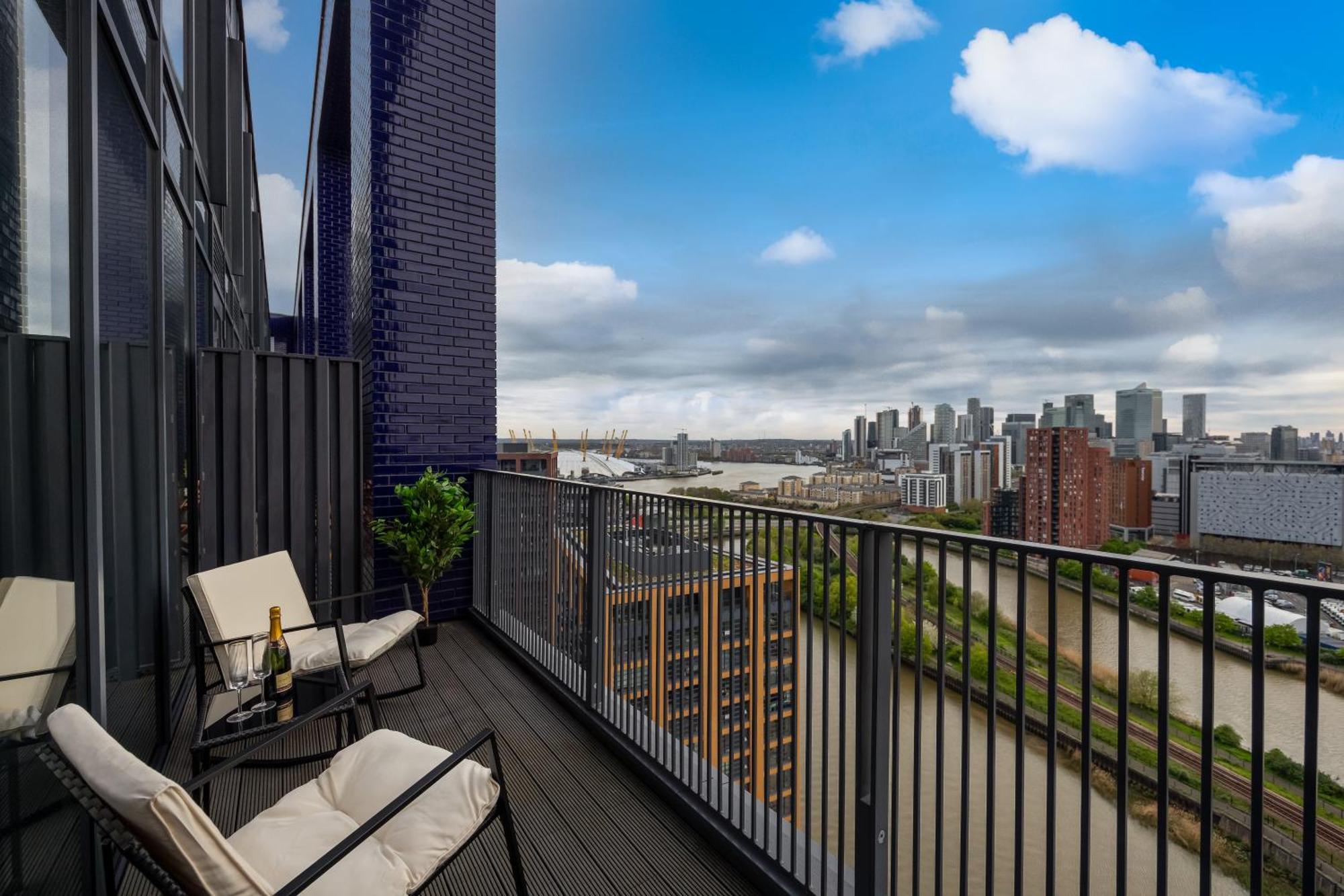 Apartamento Luxury & Spacious 2 Bedroom Apt With City Views Londres