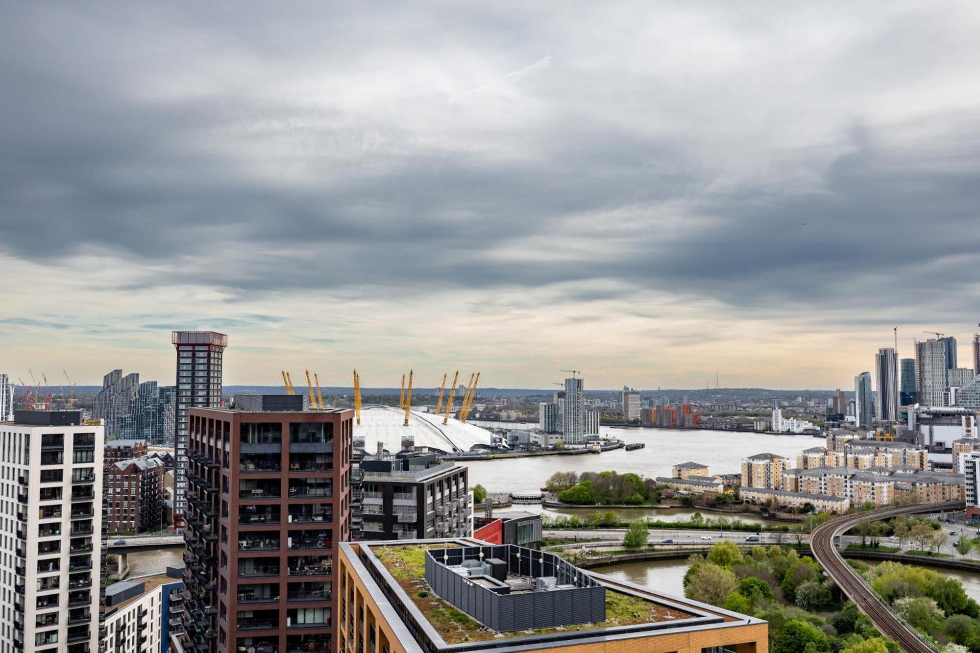 Apartamento Luxury & Spacious 2 Bedroom Apt With City Views Londres