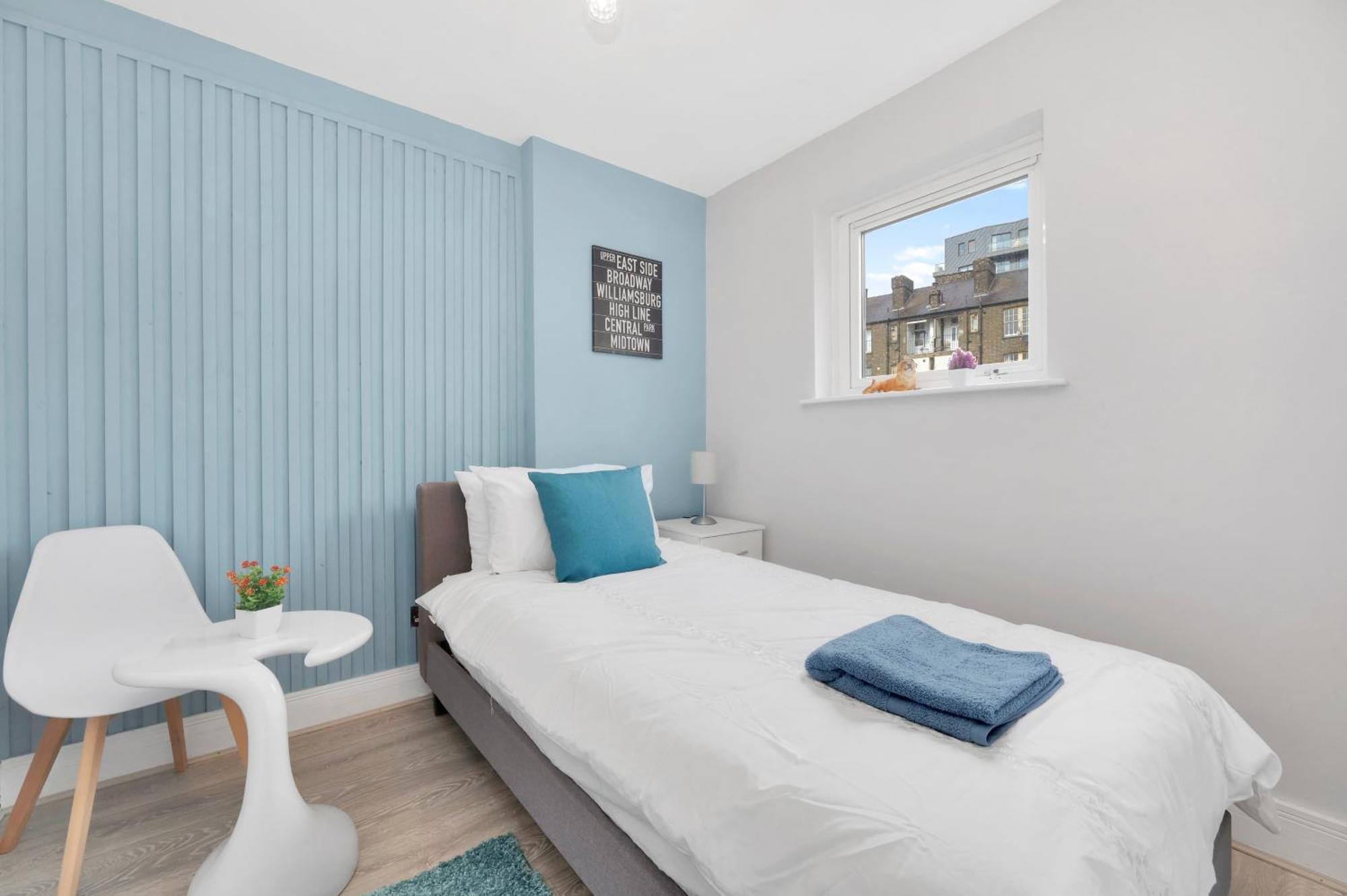 Appartement Waterside 4 Bed *