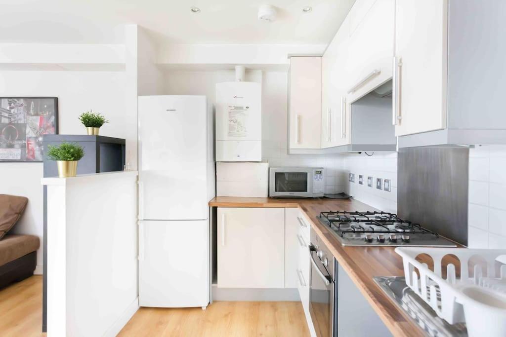 Appartement Spacious 2 Bedroom In Near Tube *