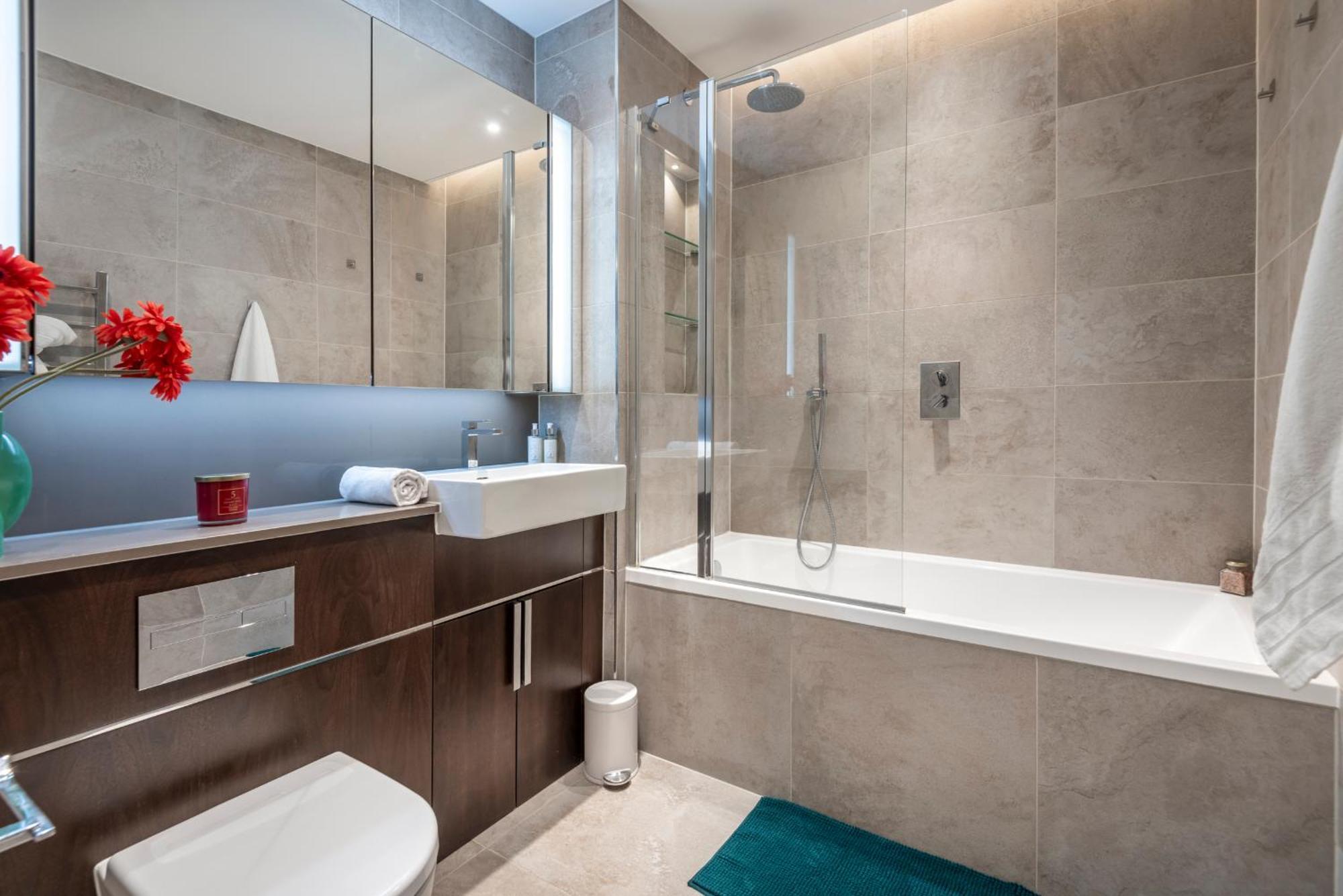 Appartement The Embassy Two Bedrooms Devereux Residences