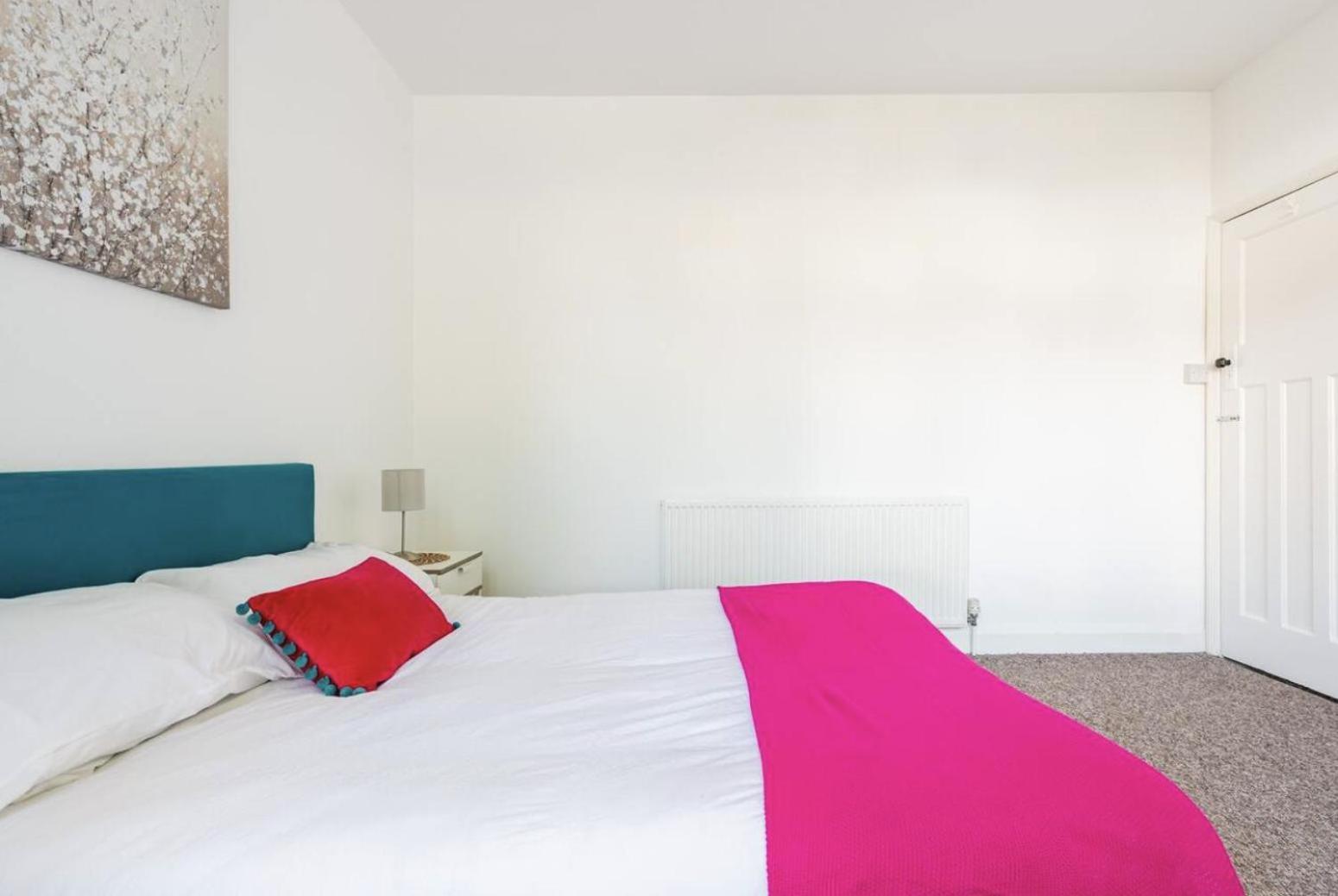 Appartement Beautiful 1-bed With Garden In