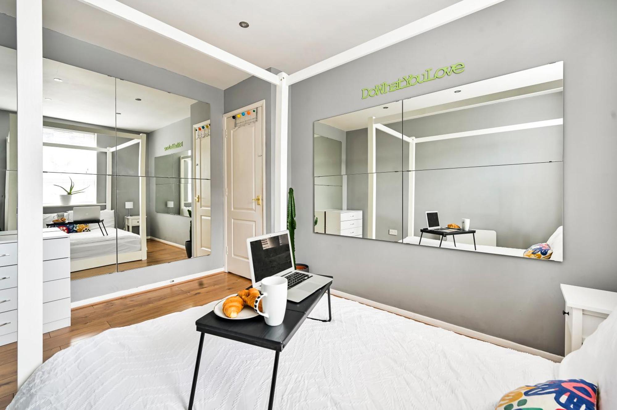 Apartamento Cosy 1-bed E15, Sleeps 4, 1 Min From Tube Station Near O2 Arena Londres