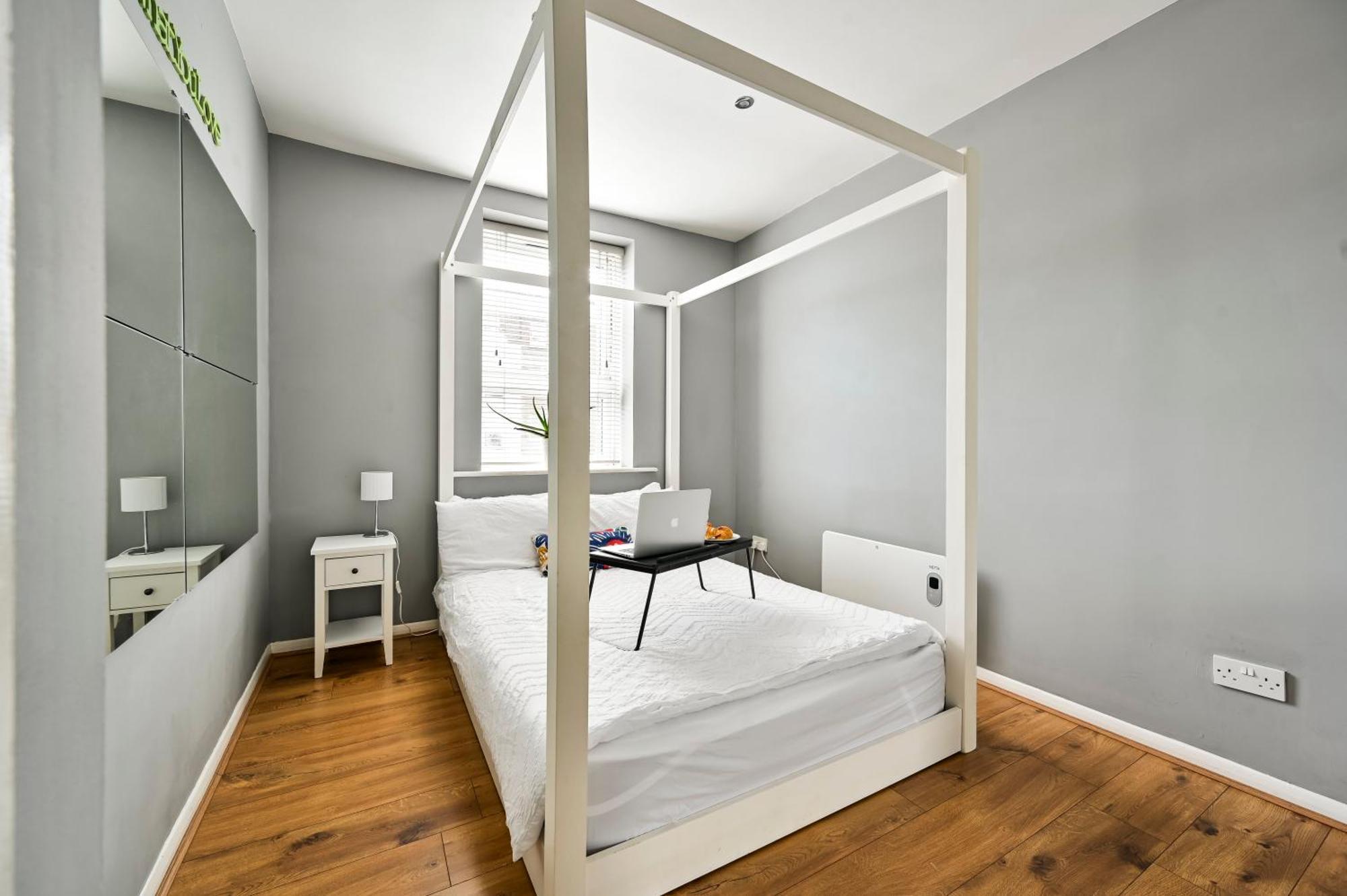 Apartamento Cosy 1-bed E15, Sleeps 4, 1 Min From Tube Station Near O2 Arena Londres
