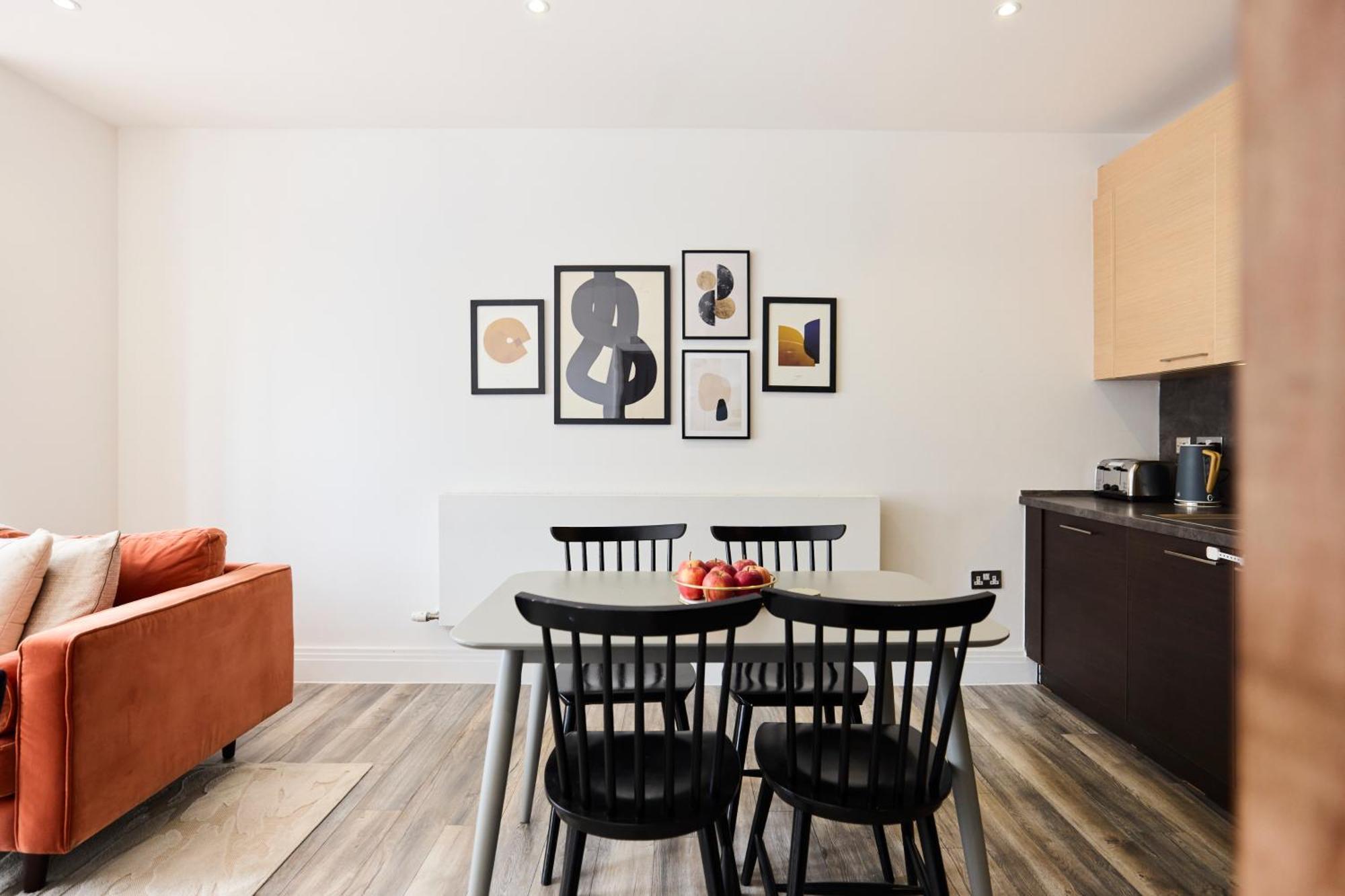 The Harlesden Breakout - Glamorous 2bdr Flat London