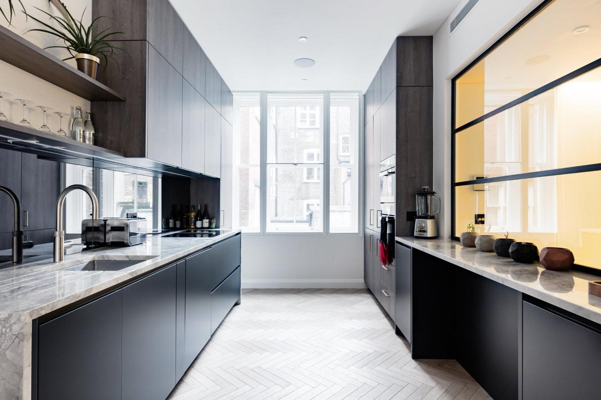 Modern & At Charing Cross Appartement Londen