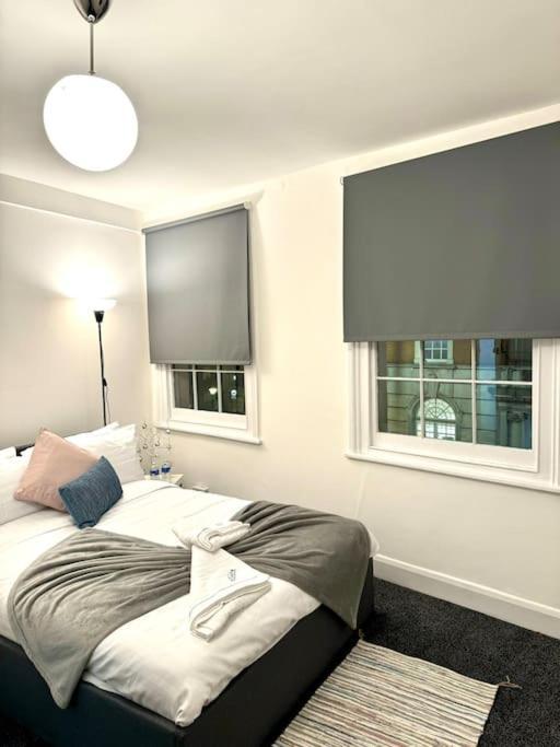 4 • Double Bed In King's Cross * Londres