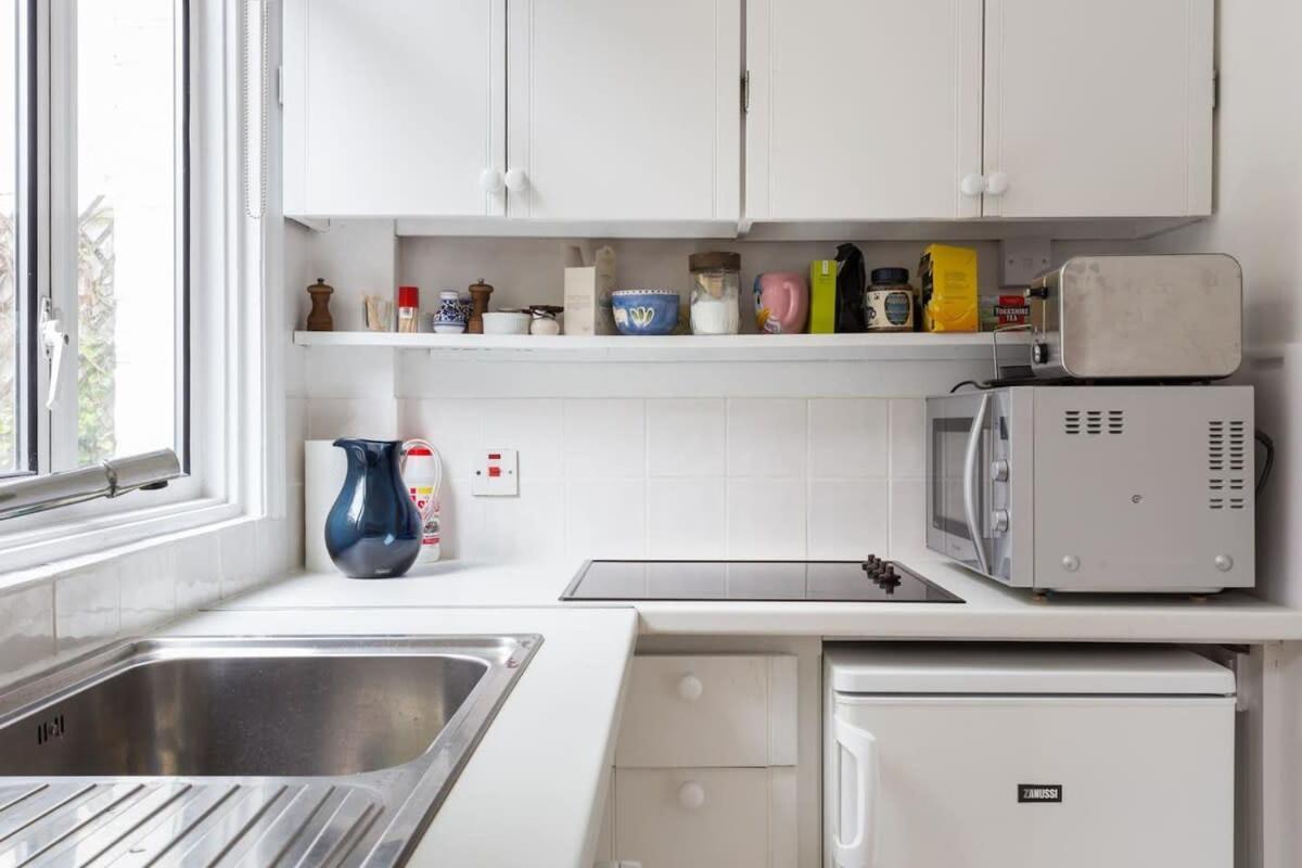Artistic 1bed Flat With Patio In South Kensington Appartement *