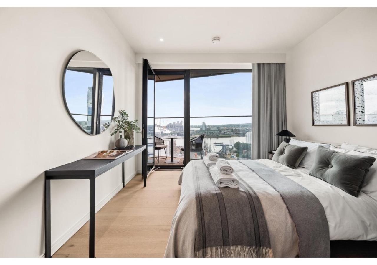 Elegant And Modern In Canary Wharf Right Next To Thames * Londen