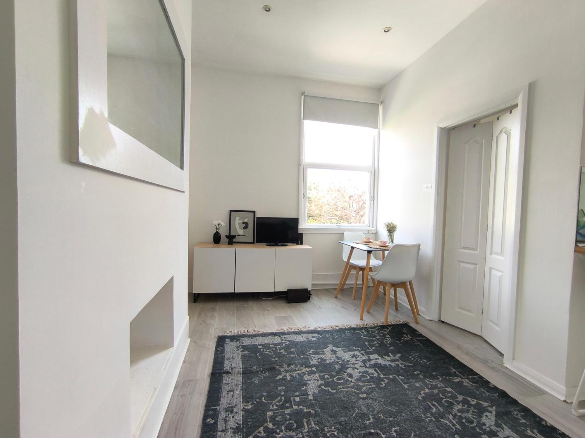 Bright Chiswick - Great Location Apartamento
