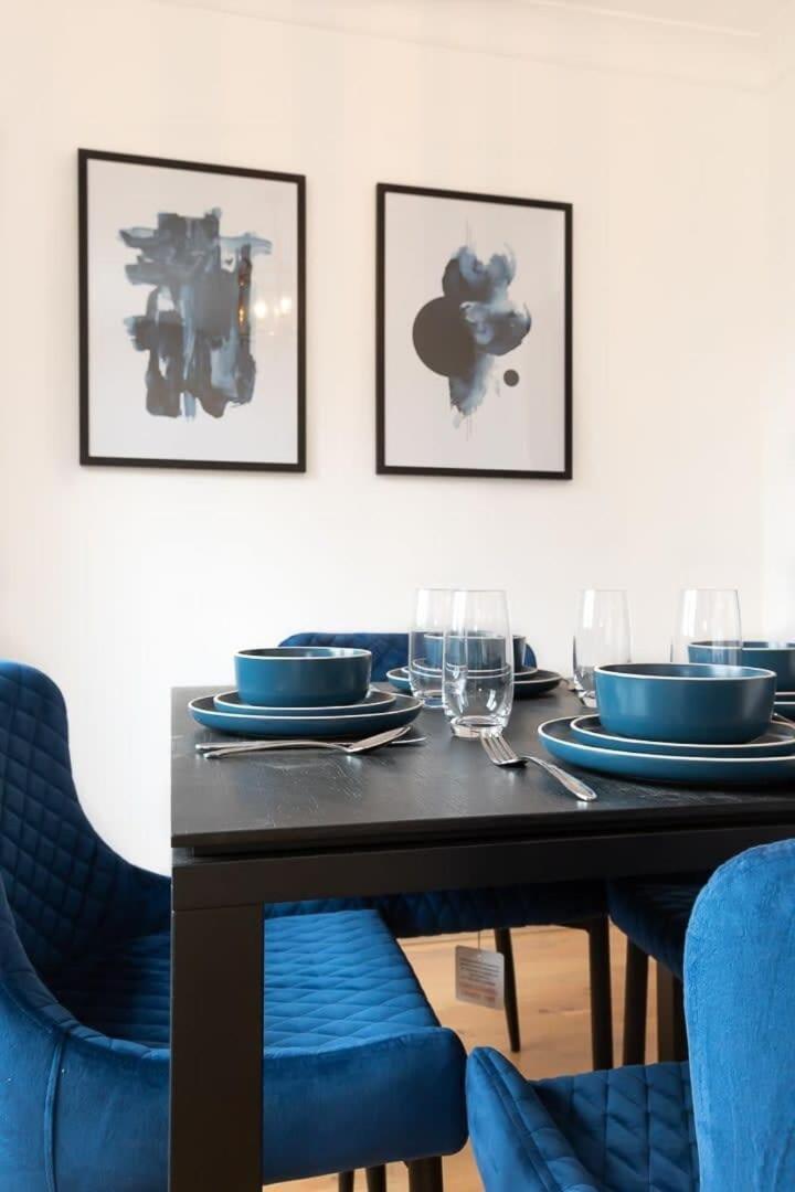 Spacious 1 Bed Mayfair With Balcony Apartamento