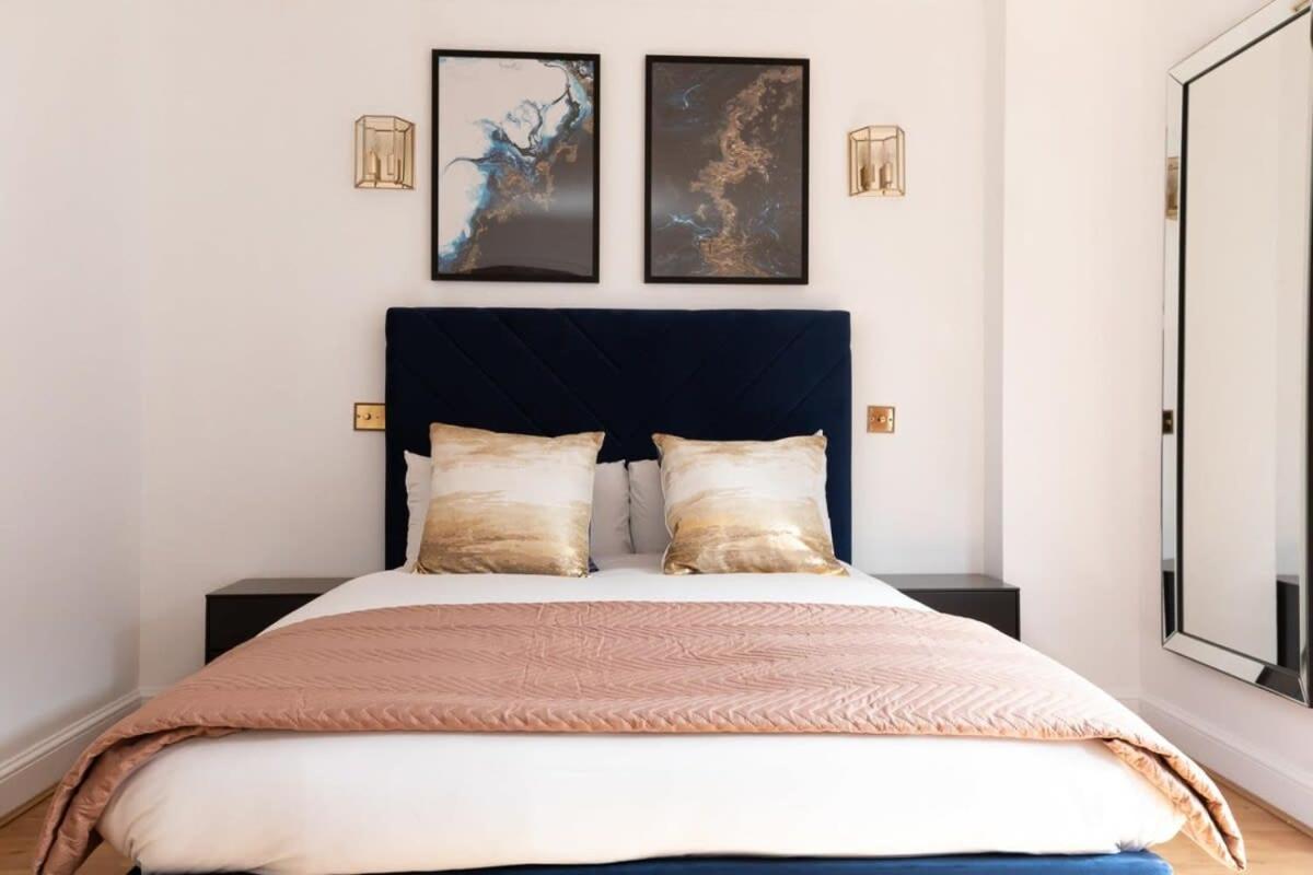 Spacious 1 Bed Mayfair With Balcony * Londres
