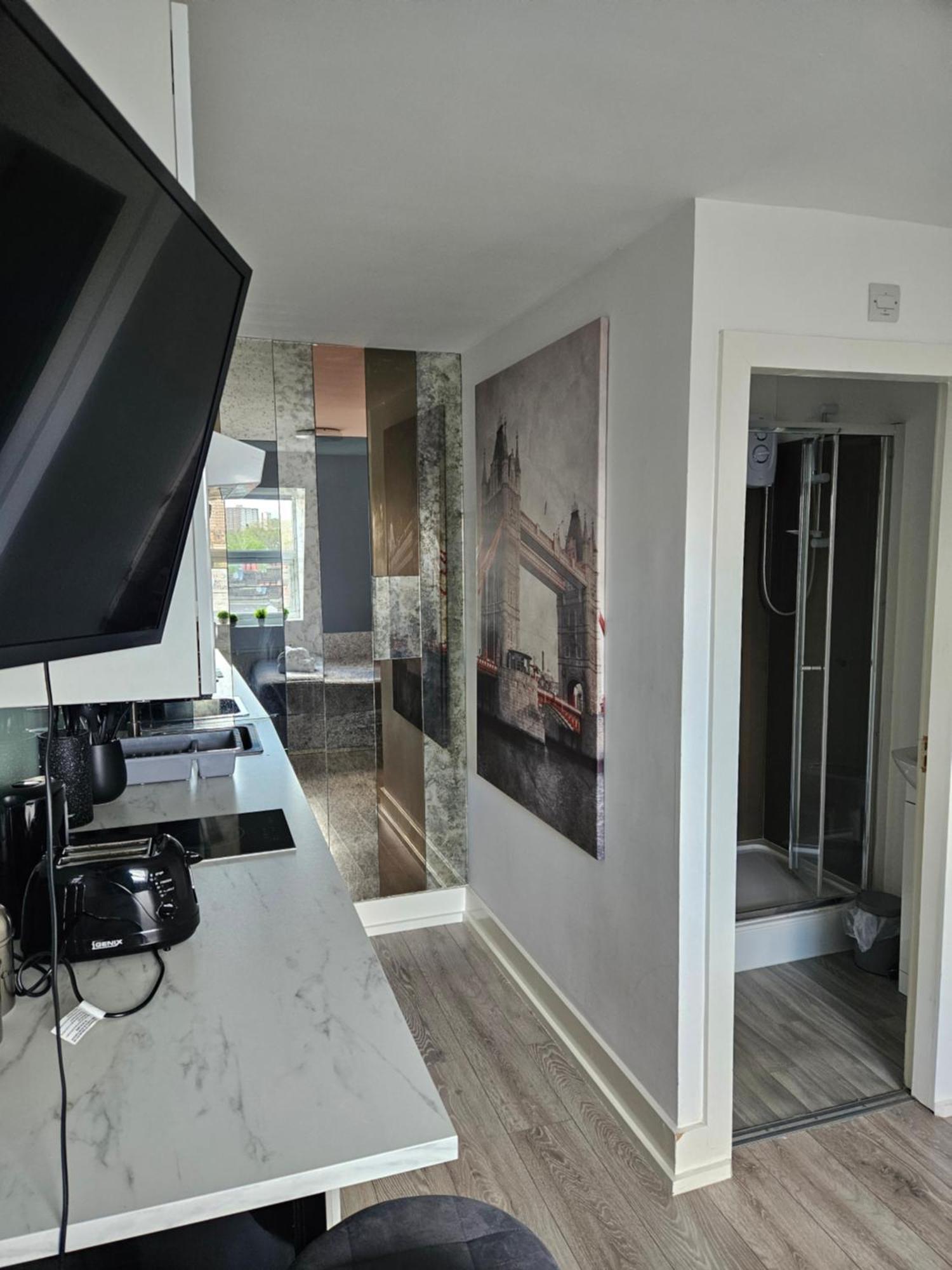 Cozy And Small Zone 2 Near Maida Vale 6 Appartement *