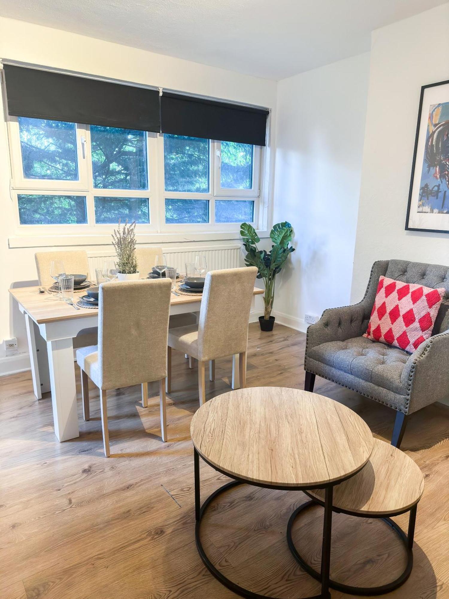 Appartement Vibrant 3 Bedrooms Flat With Private Balcony Near Finsbury Park, Wood Green *