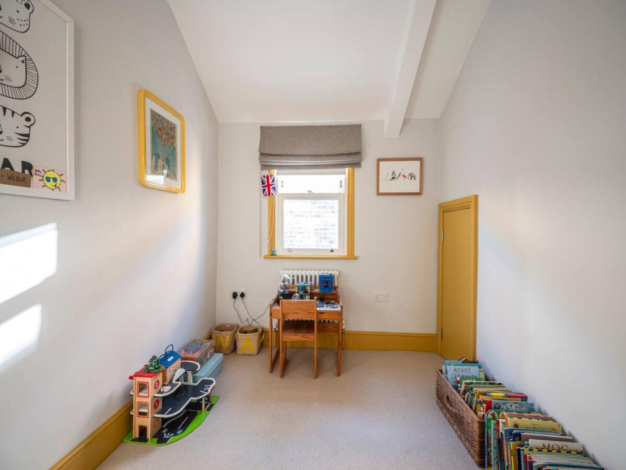 Pass The Keys Spacious Dulwich Family House With Pool Hébergement de vacances Londres
