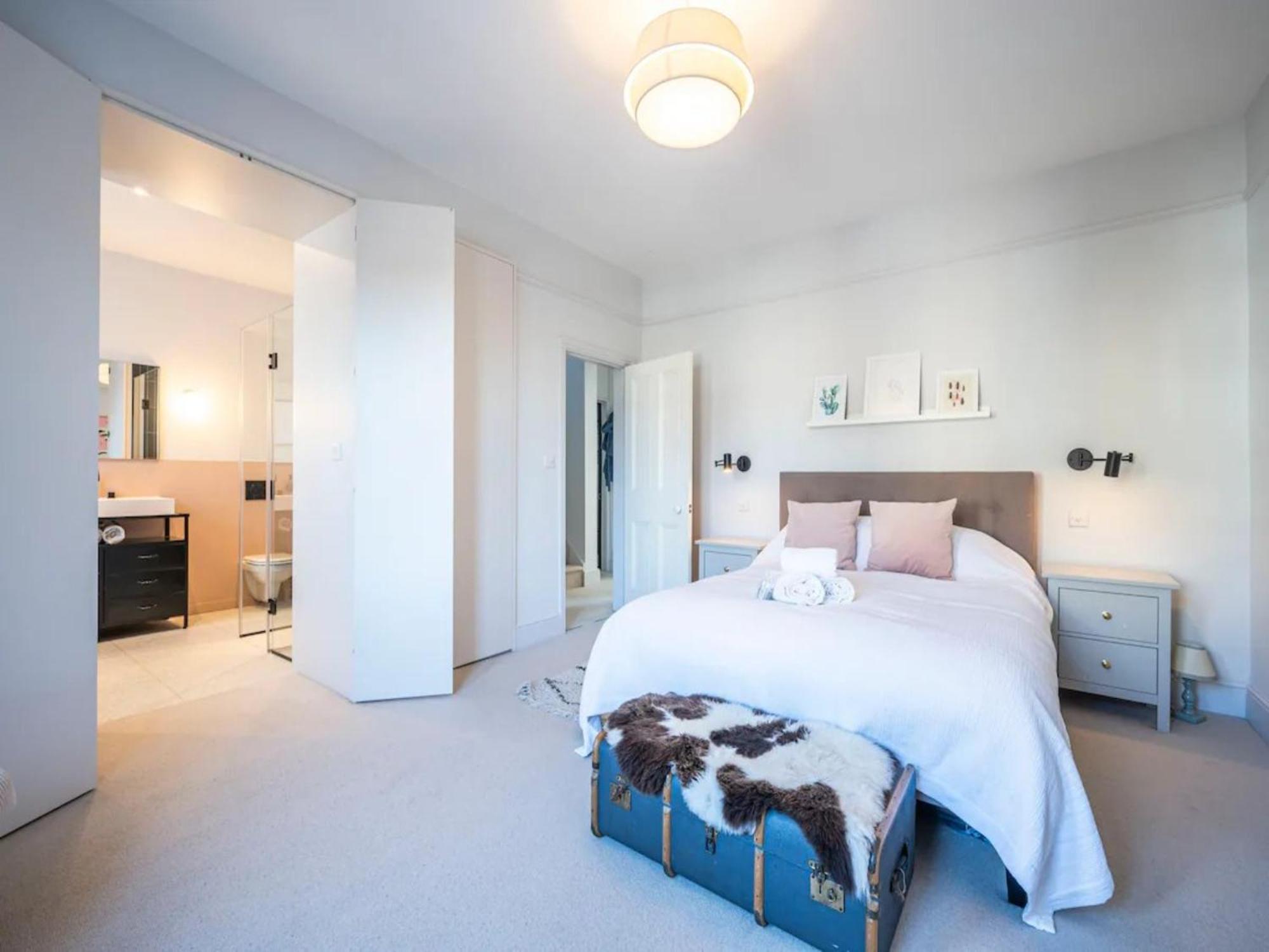 Hébergement de vacances Pass The Keys Spacious Dulwich Family House With Pool