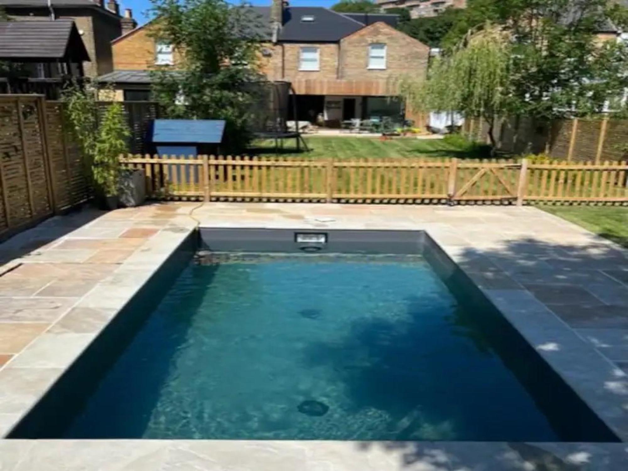 Pass The Keys Spacious Dulwich Family House With Pool Londres
