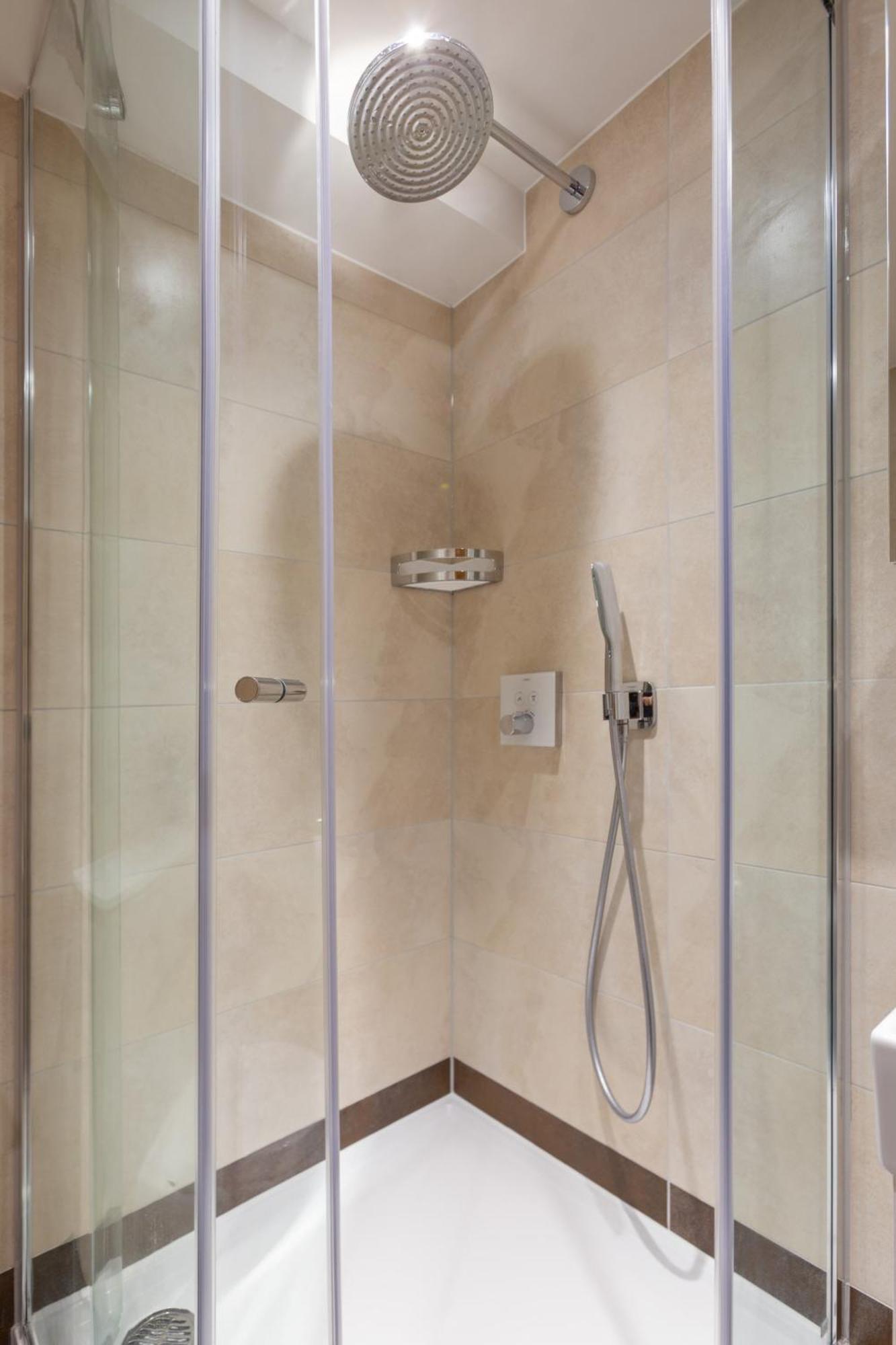 Fitzrovia - 1br - Cityapartmentstay Apartamento *