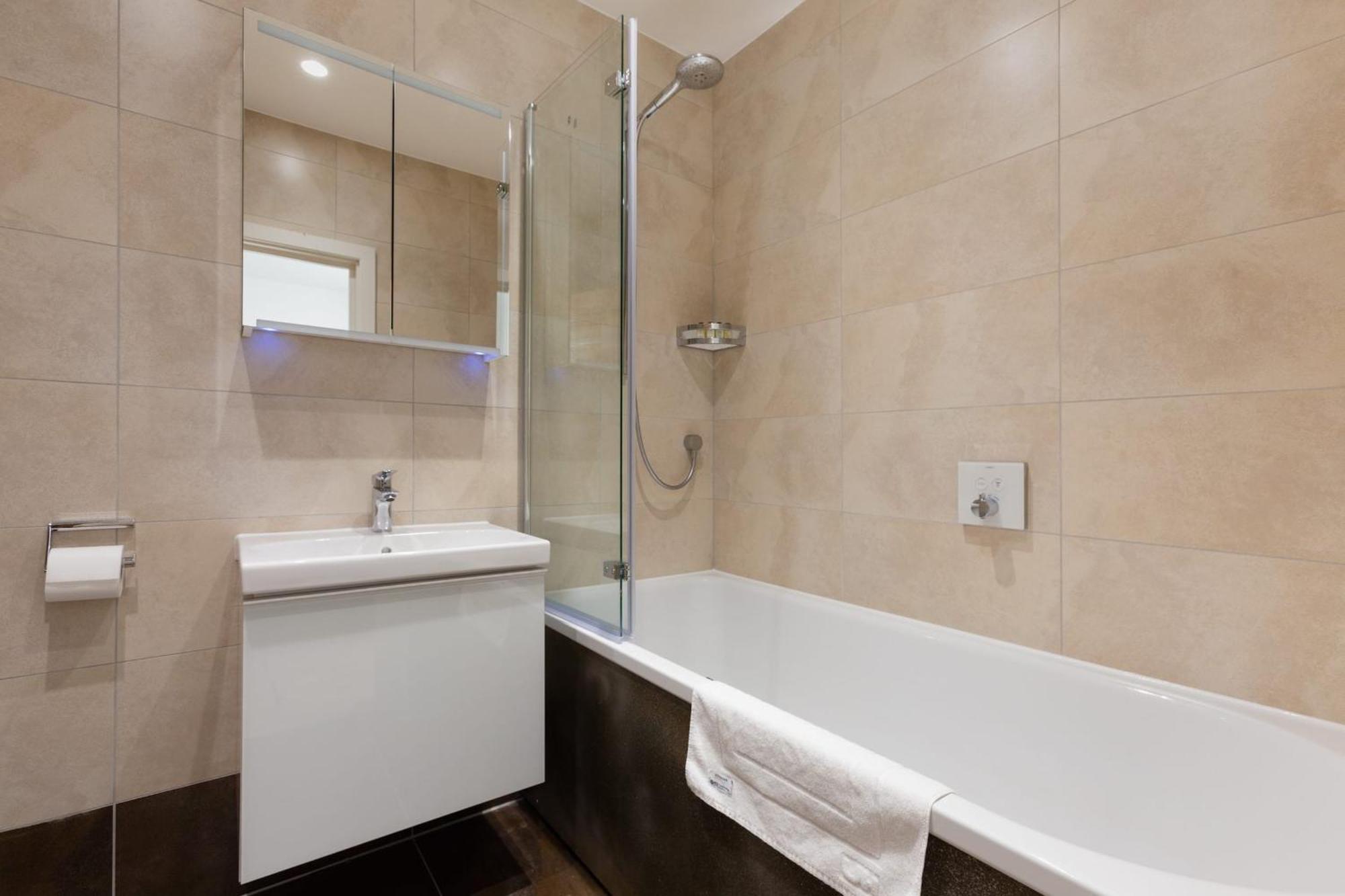 2br2ba By Bloomsbury - Cityapartmentstay Apartment London