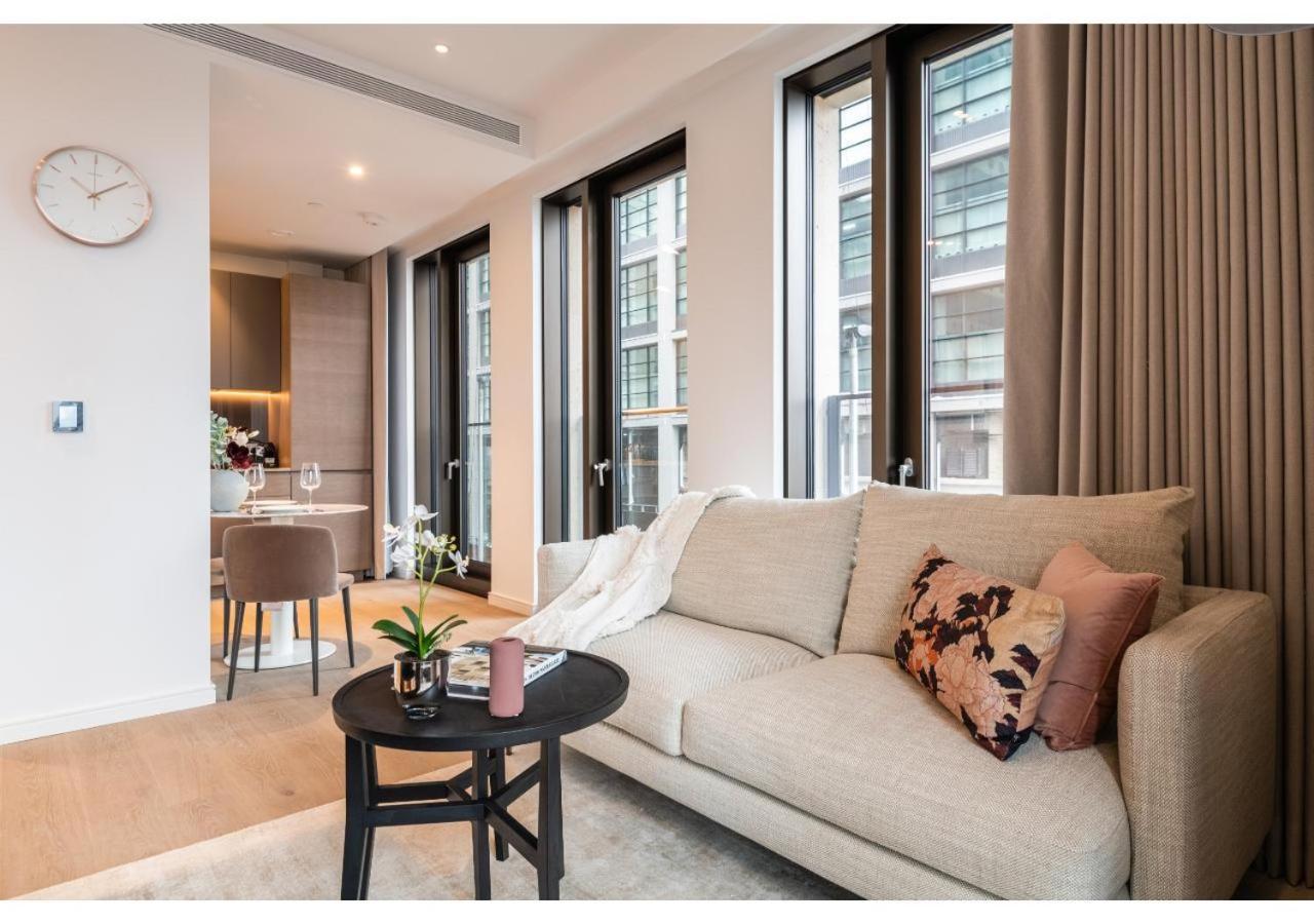 Elegant And Modern In Canary Wharf Right Next To Thames Appartement Londen