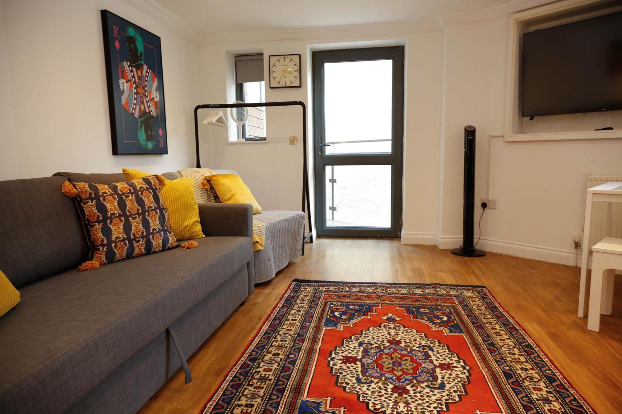 Apartamento New Luxury In Location Next To Shops, Cafes, Bars & Metro