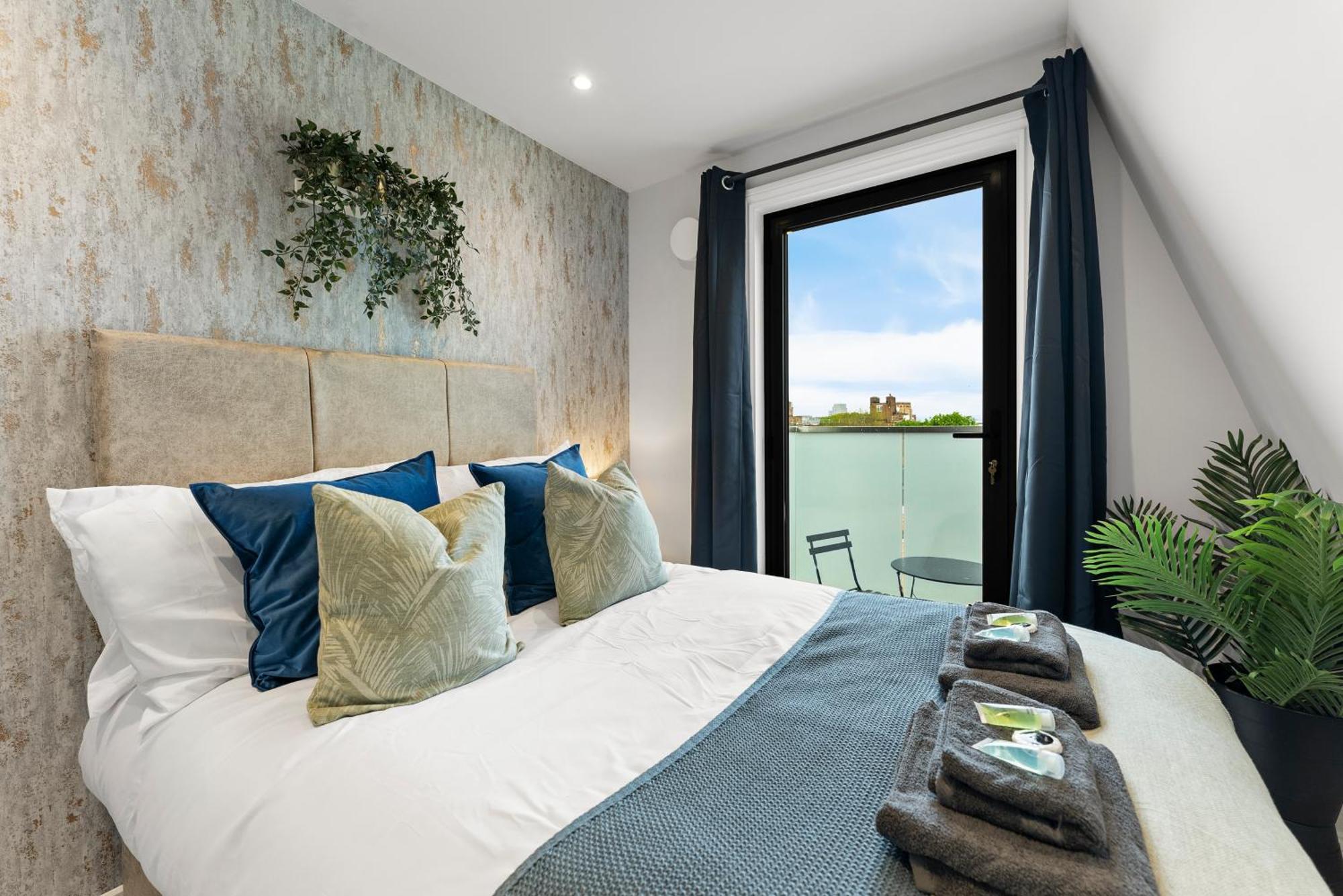 Apartamento Peaceful Retreat With Balcony - Sleeps 9 *