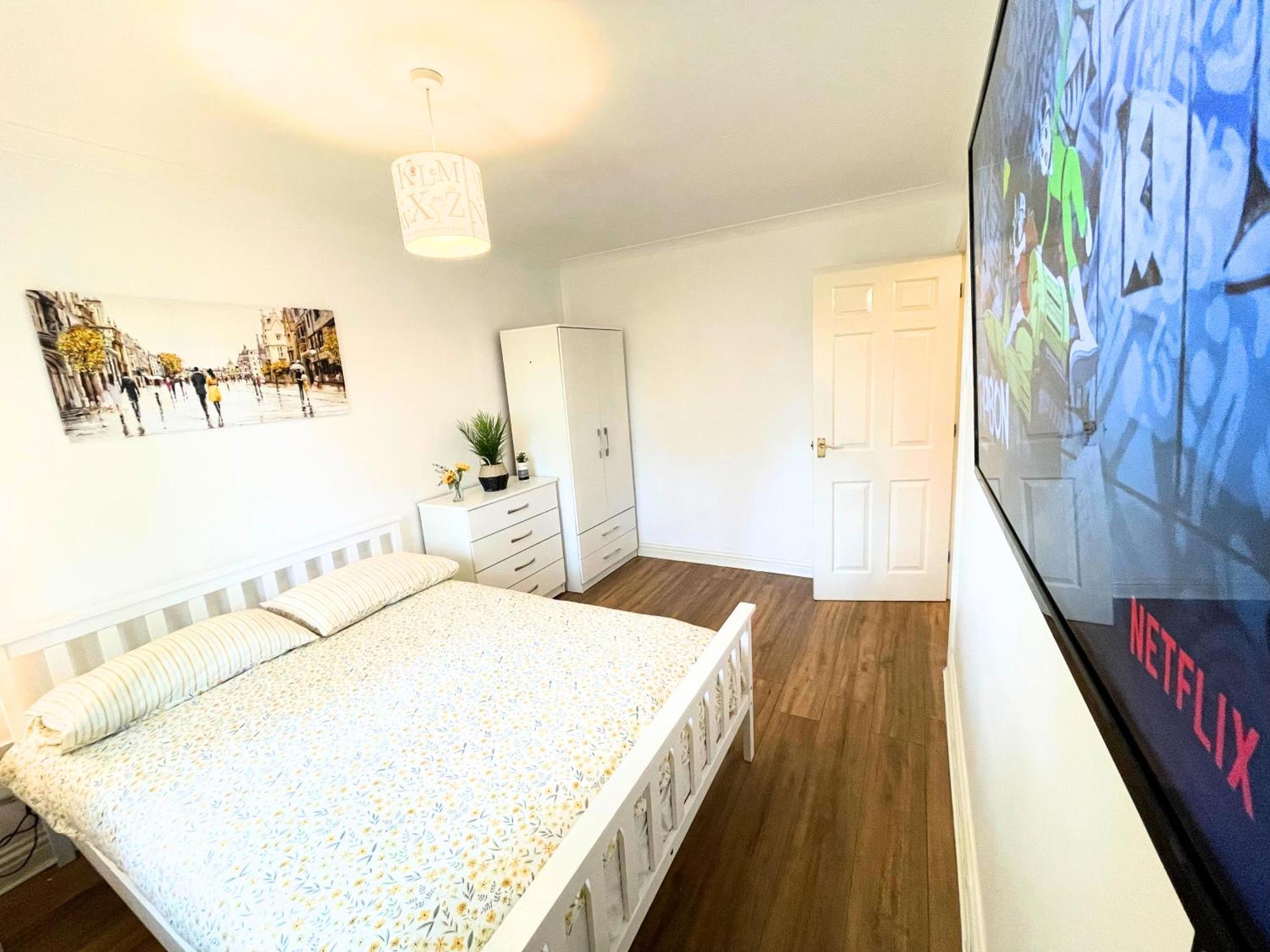 A Lovely Near Greenwich Homestay London