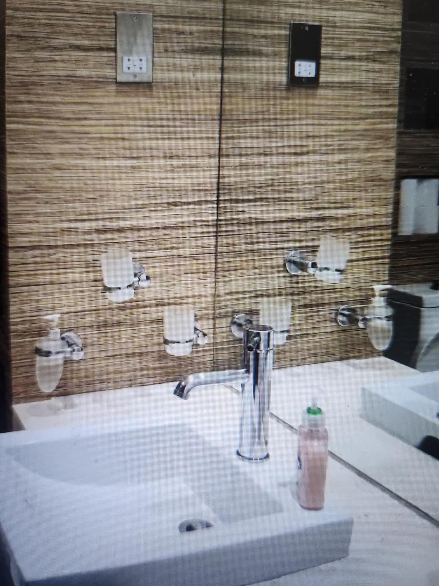 Apartamento Luxurious Flat Overlooking Canay Wharf Londres