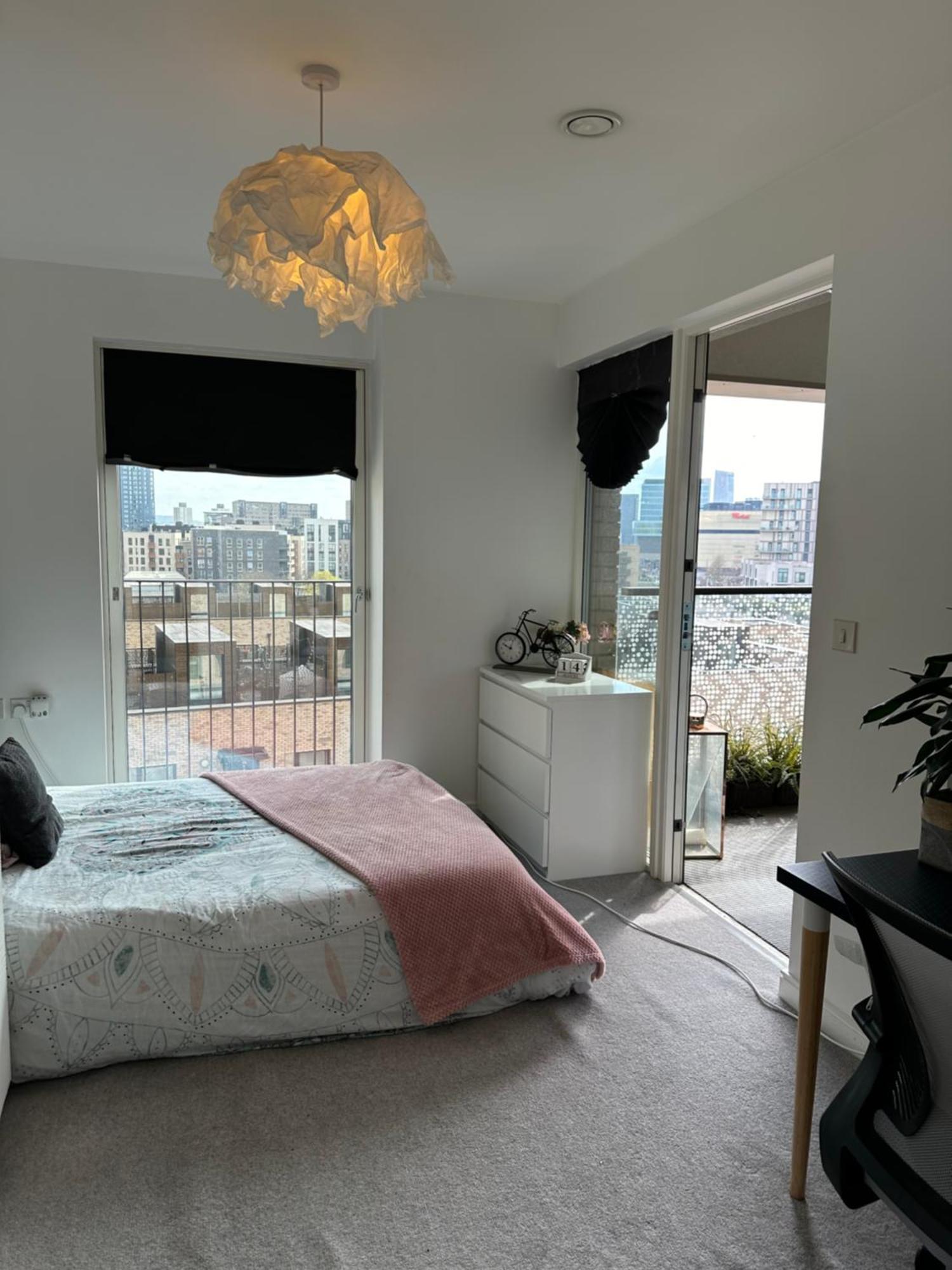 Luxury 3 Bedroom Flat In Stratford, Appartement Londres