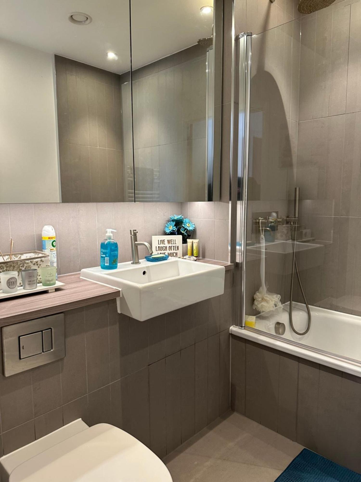 Appartement Luxury 3 Bedroom Flat In Stratford, Londres