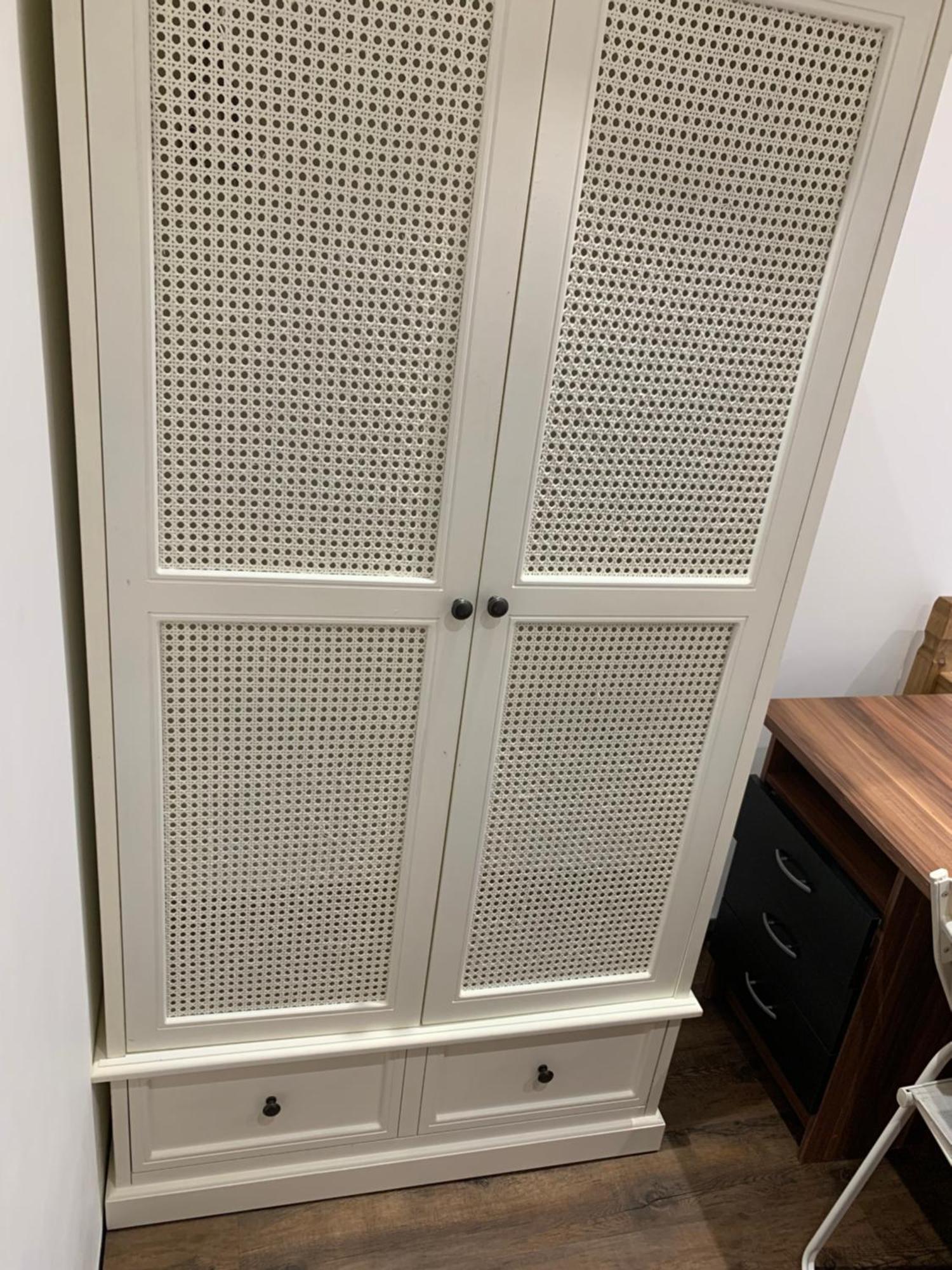 Séjour chez l'habitant Private Renovated With Standard Size Brown Desk In Se9 6pg *