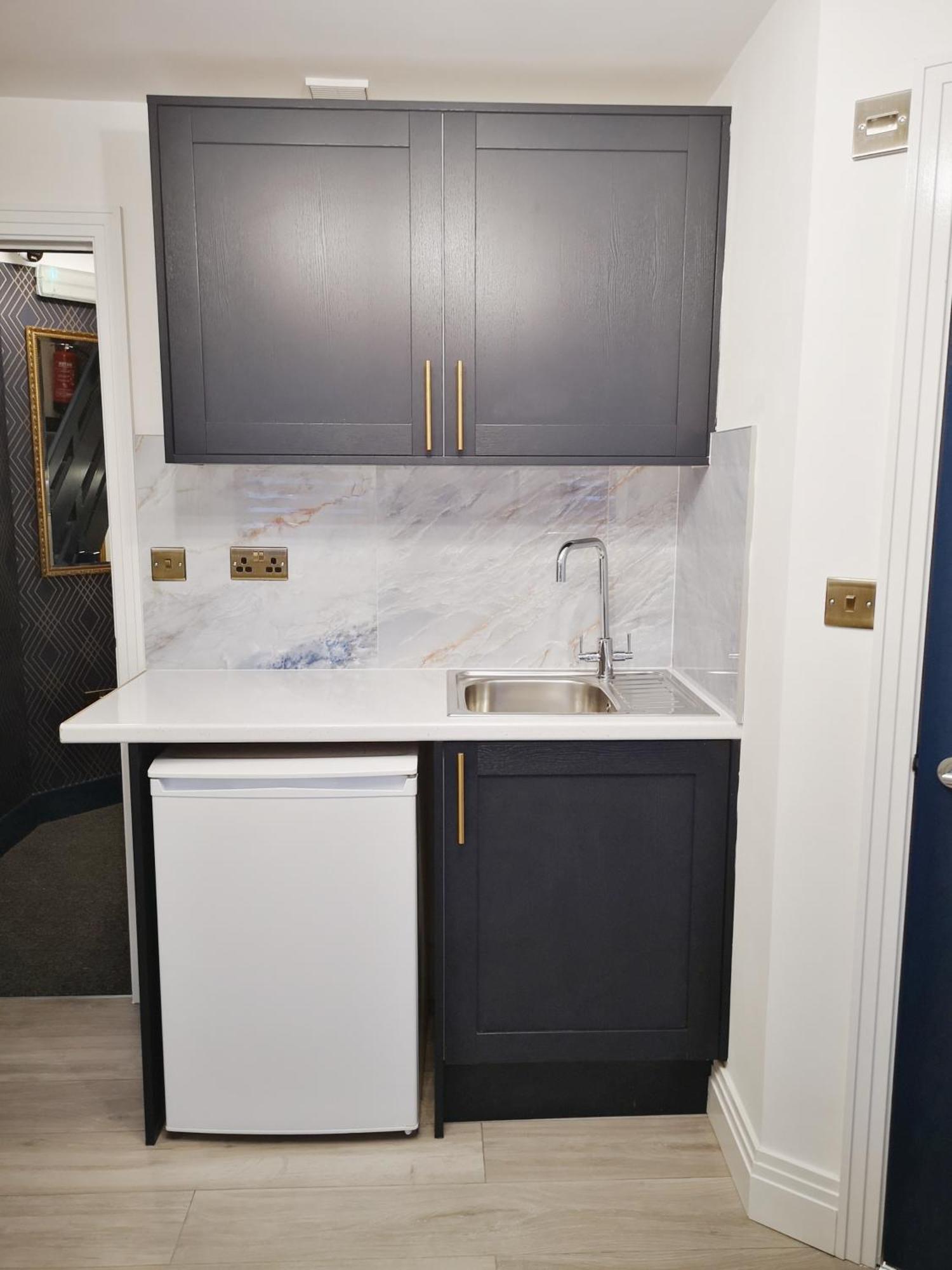 Stylish Minutes Away From Wembley Appartement