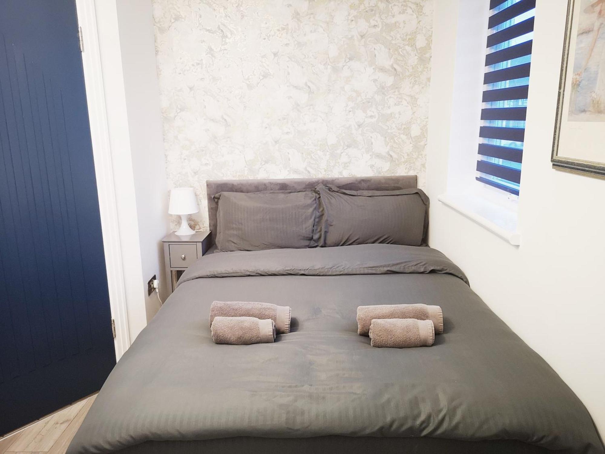 Stylish Minutes Away From Wembley Appartement