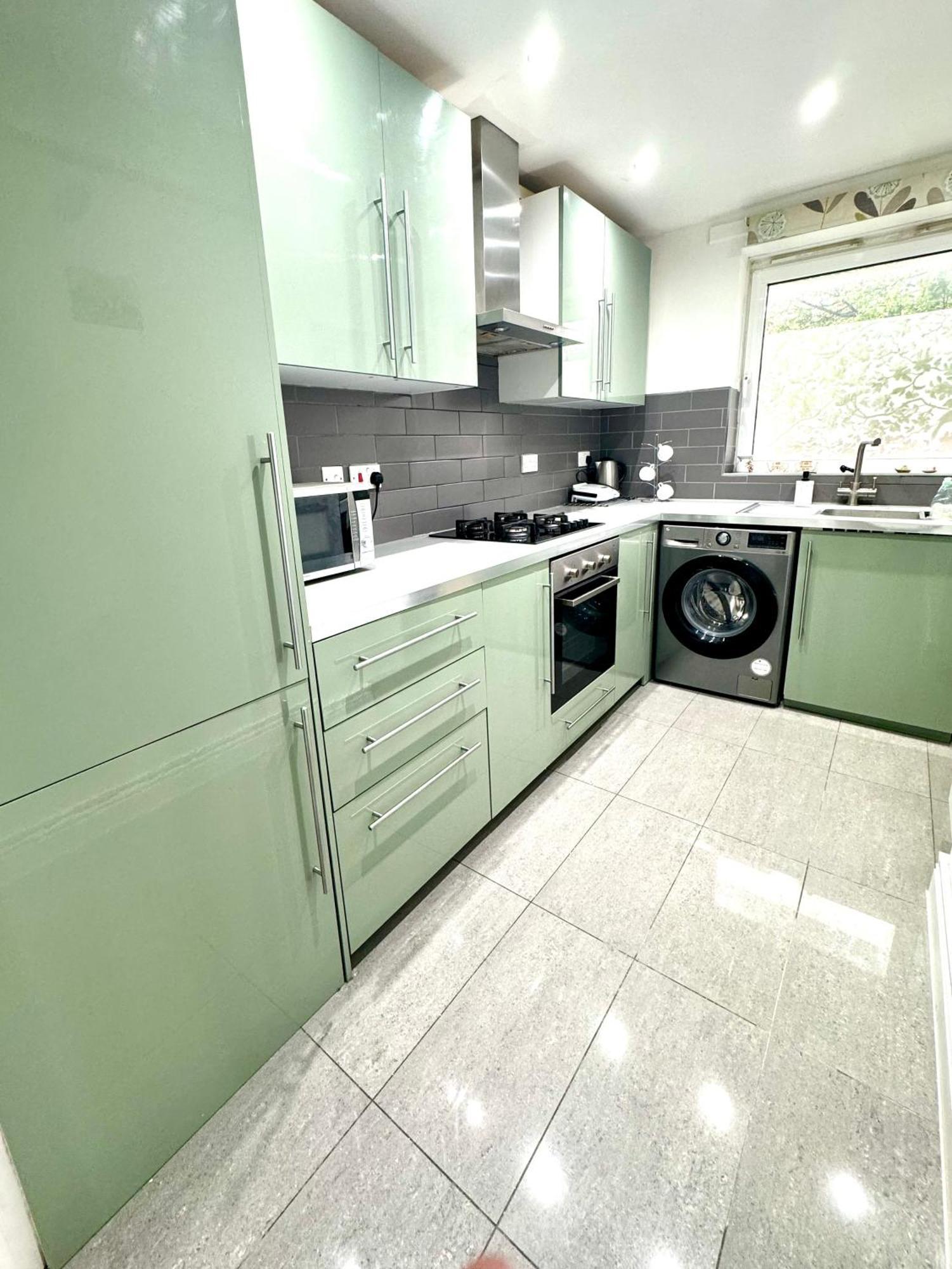 The Sheikh's Palace By Wild Apartamento Londres