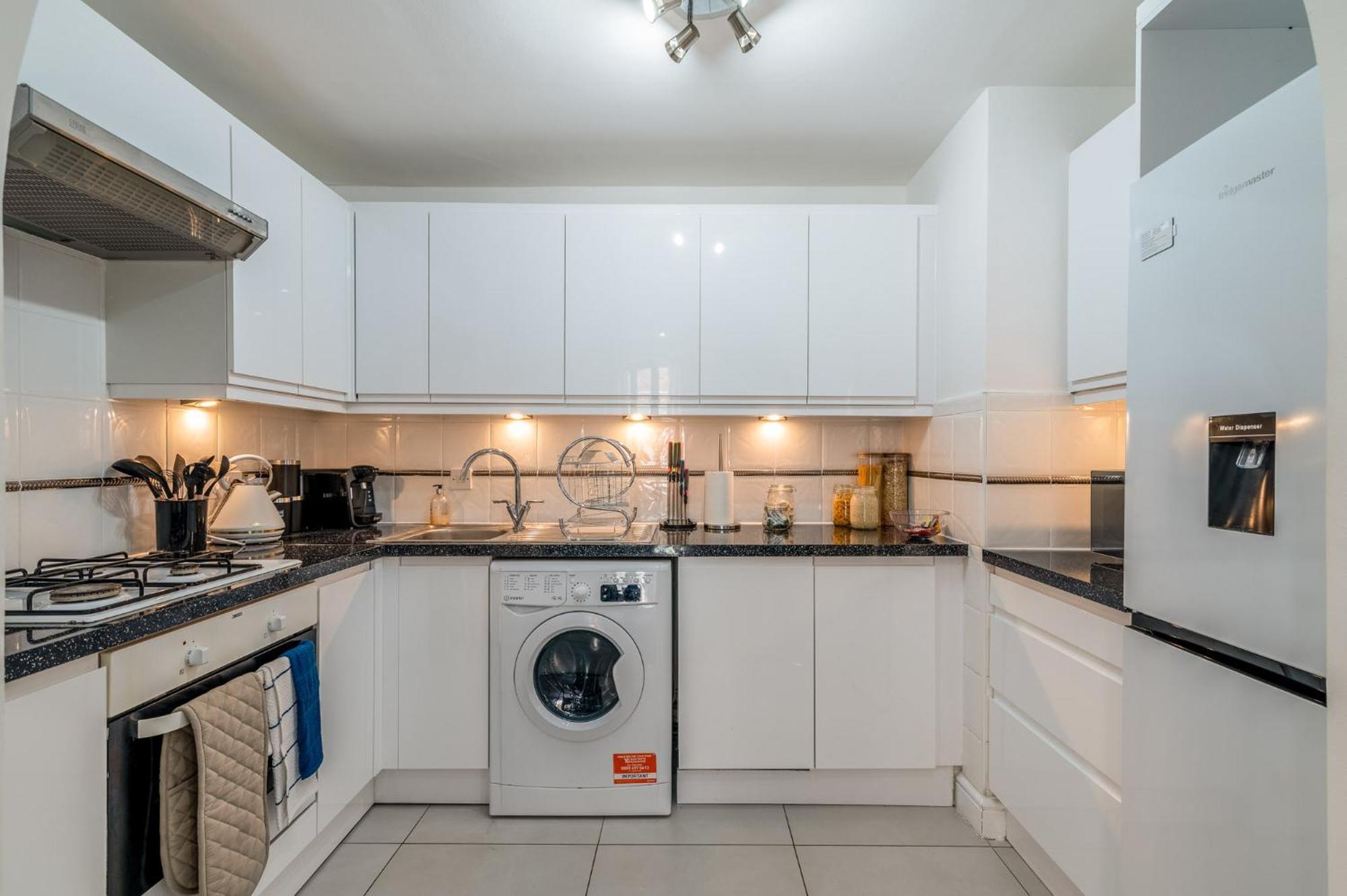 Ferienhaus Charming 3-bedroom Townhouse Balcony