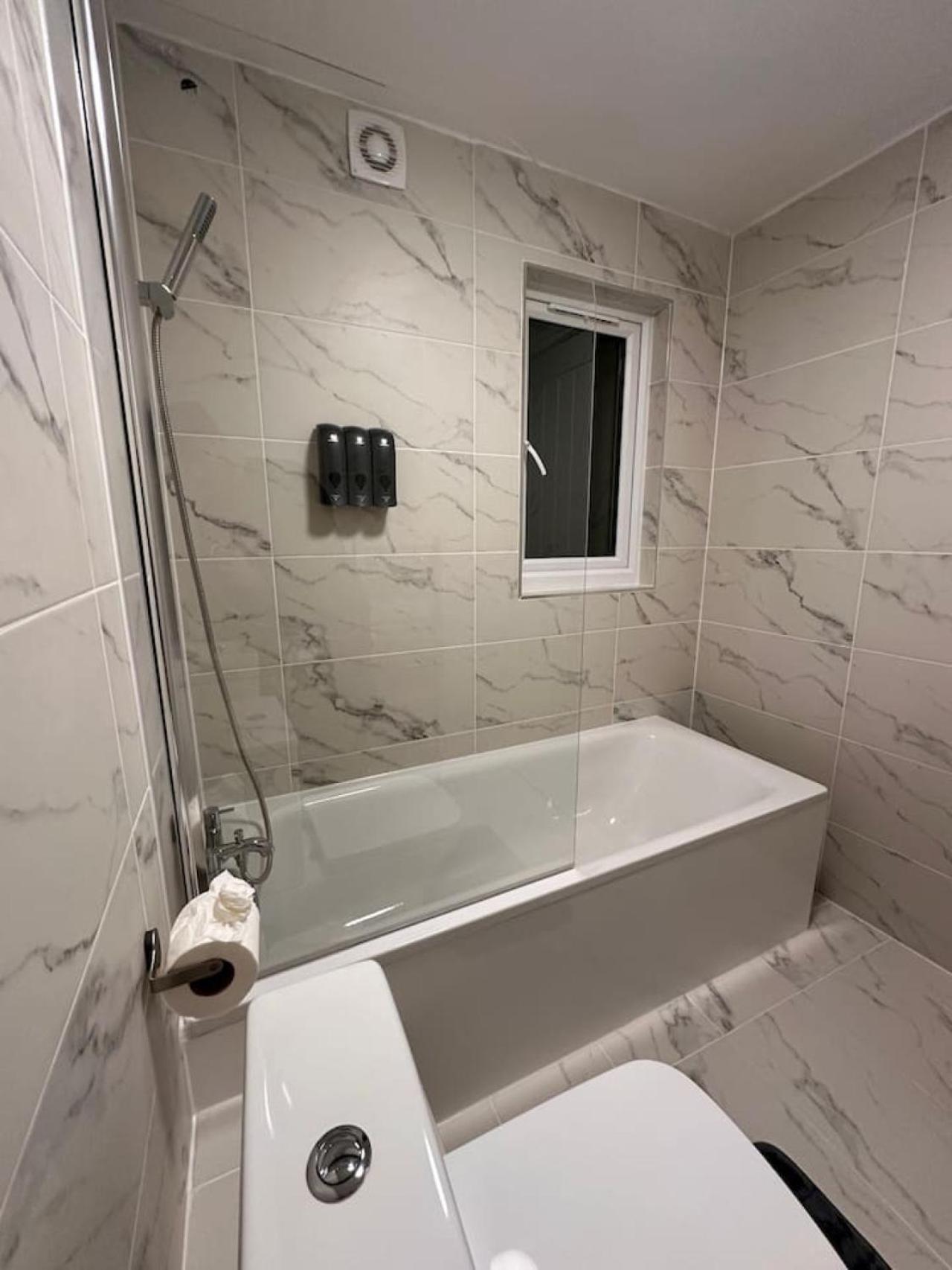 Modern Zone1 Maison d'hôtes *