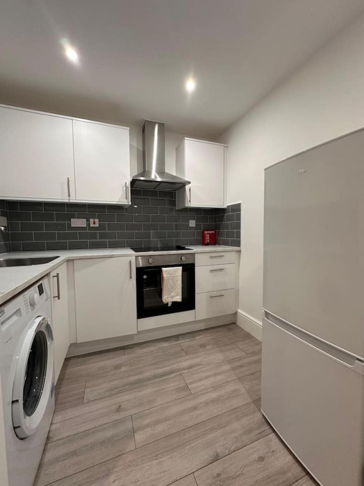 Guest house Vauxhall Victoria Moments Away London