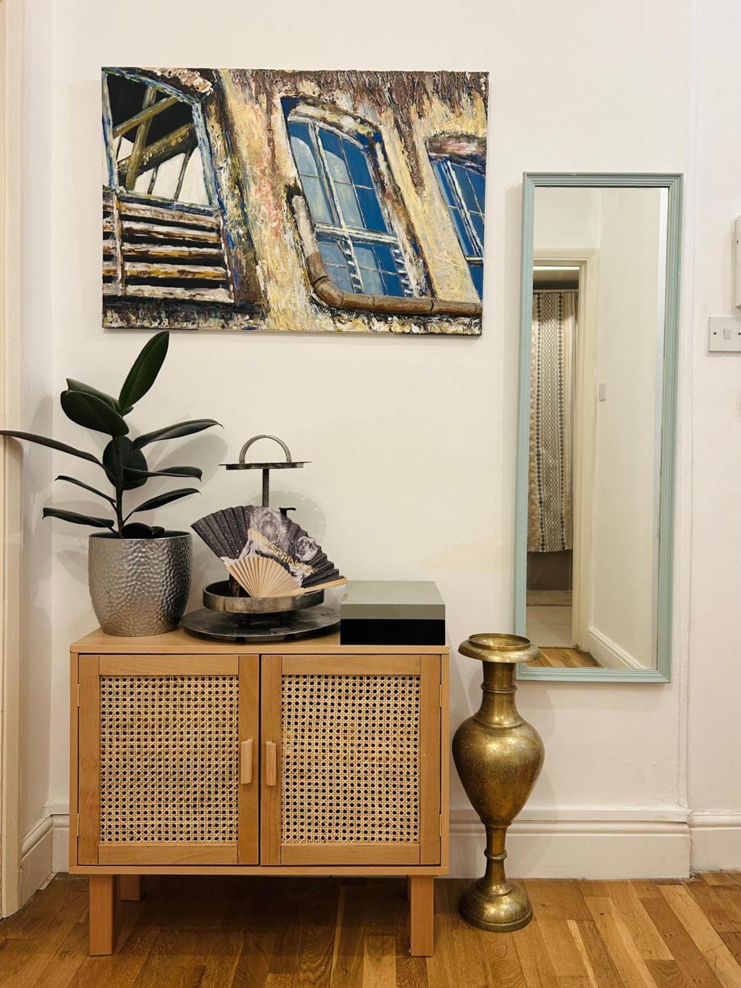 Kensington Secret Gem London