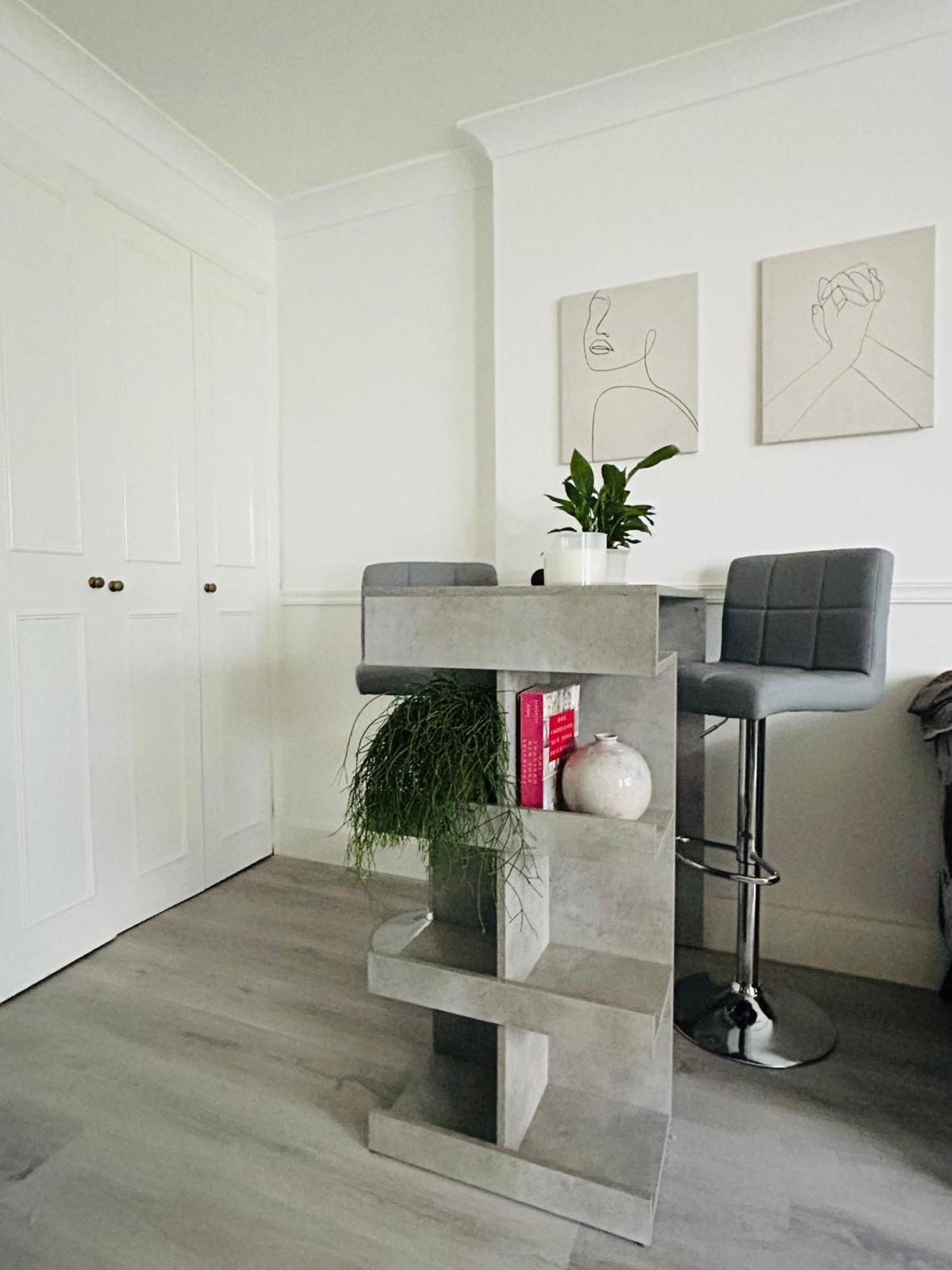 Apartment Kensington Secret Gem London