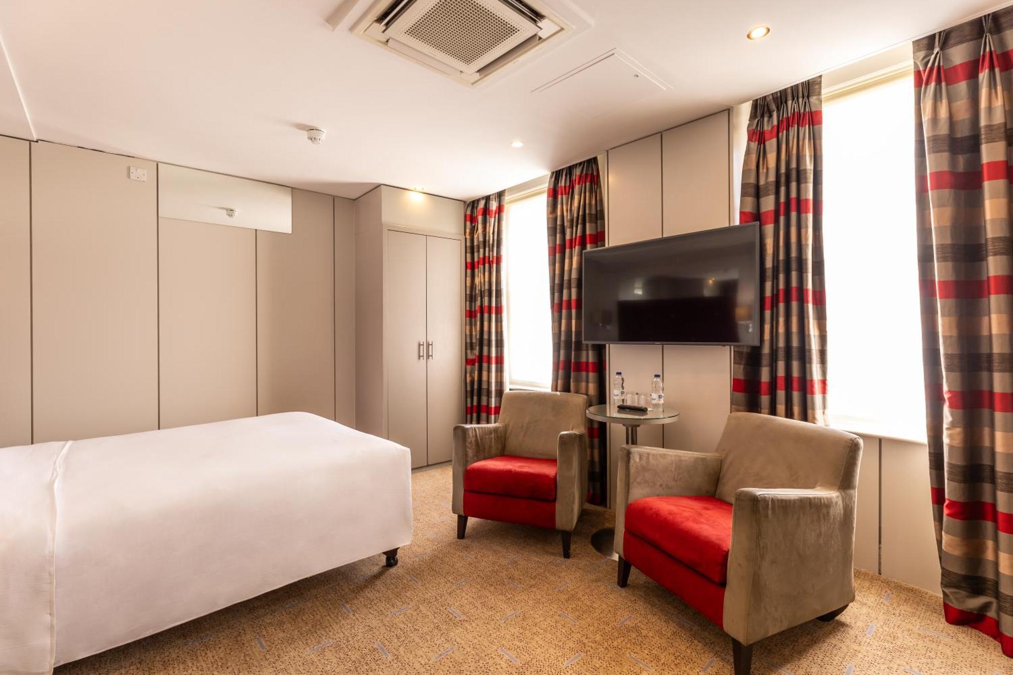 Hotel Doubletree By Hilton - West End London