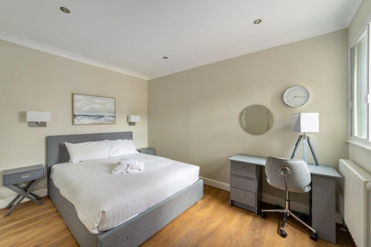 Apartment Modern And Bright 1 Bed Apartment, Tower Bridge London