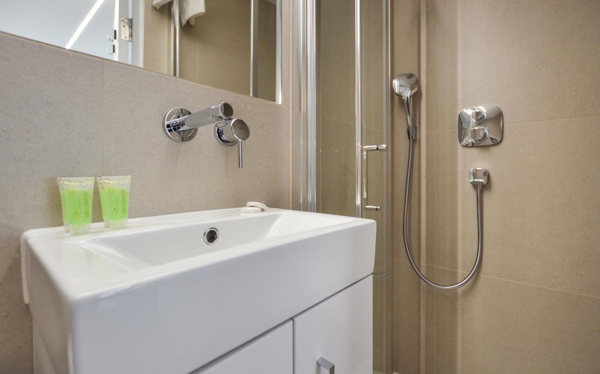 Regents Serviced By Stayprime * London