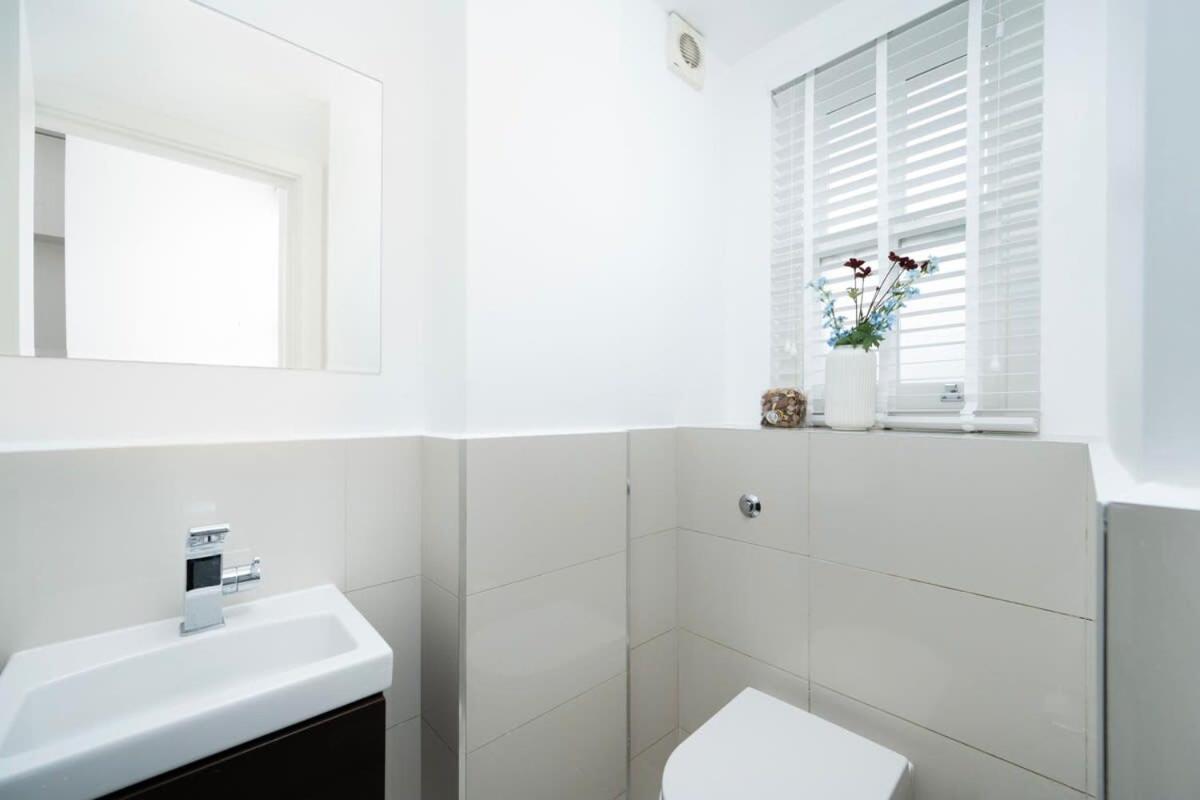 Stylish 3br Flat In The Heart Of Soho Apartamento *