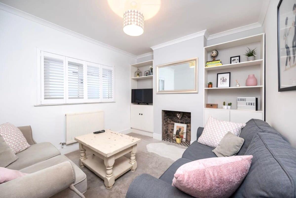 Сasa de vacaciones Lovely 2br House In Norwood Junction *