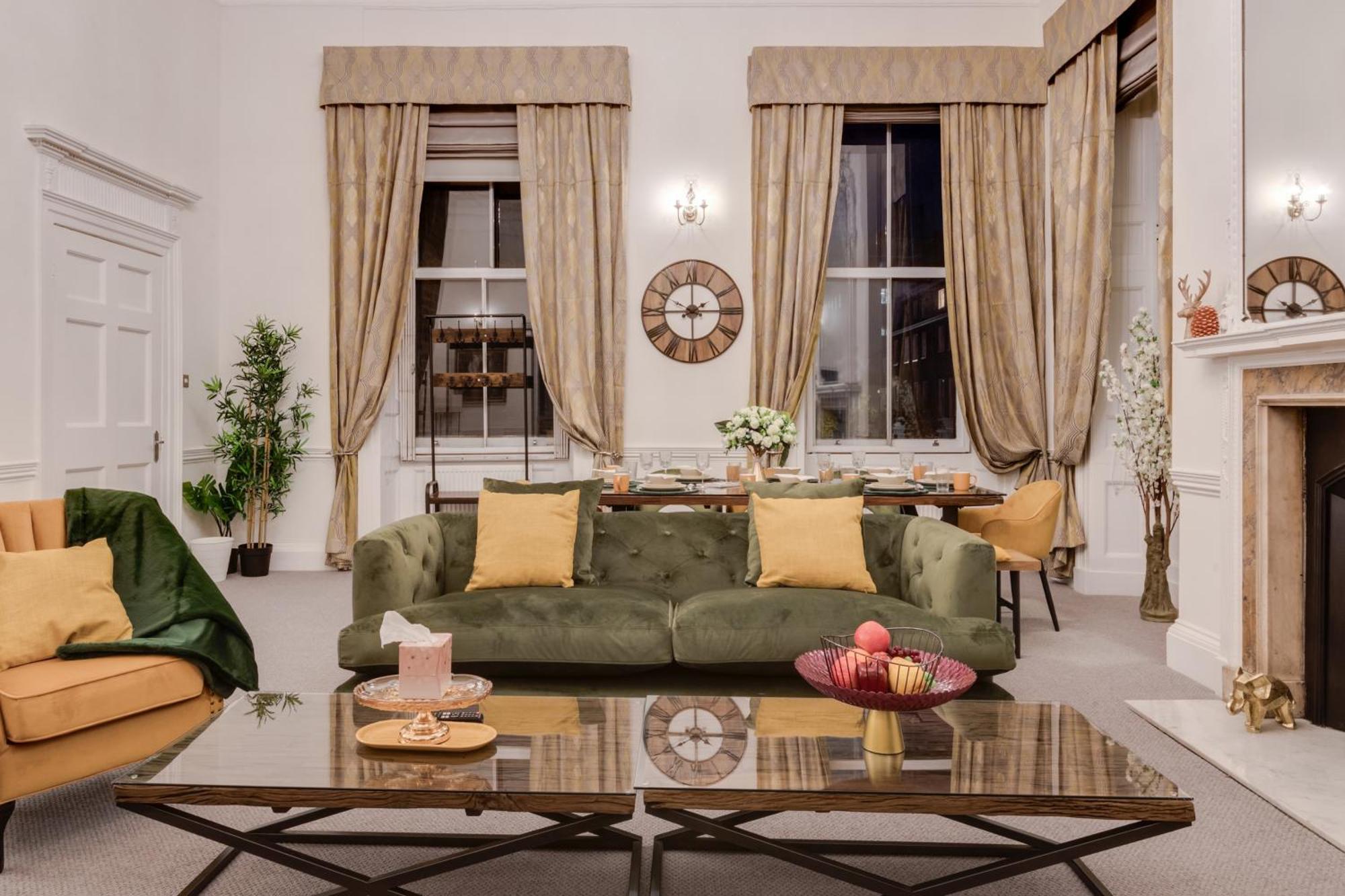 Luxury 3 Bedroom Duplex With Pool Table - 4hs Appartement *