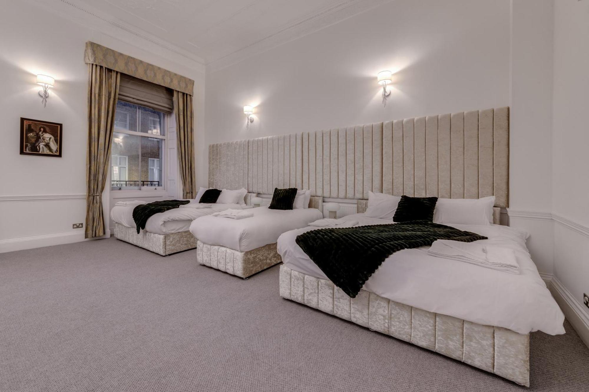 Luxury 3 Bedroom Duplex With Pool Table - 4hs * Londres